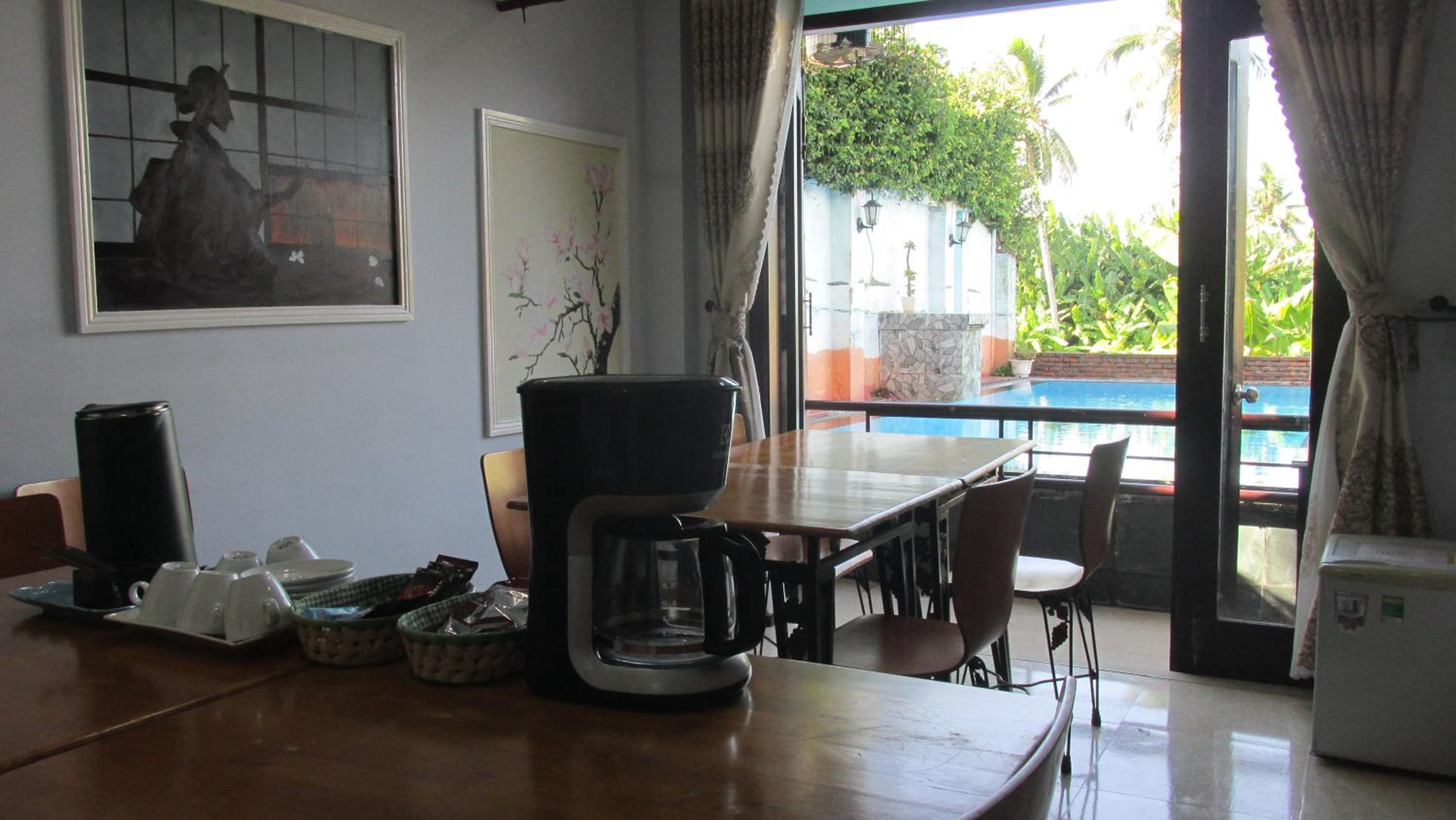 Villa with Private Pool - Photo 2