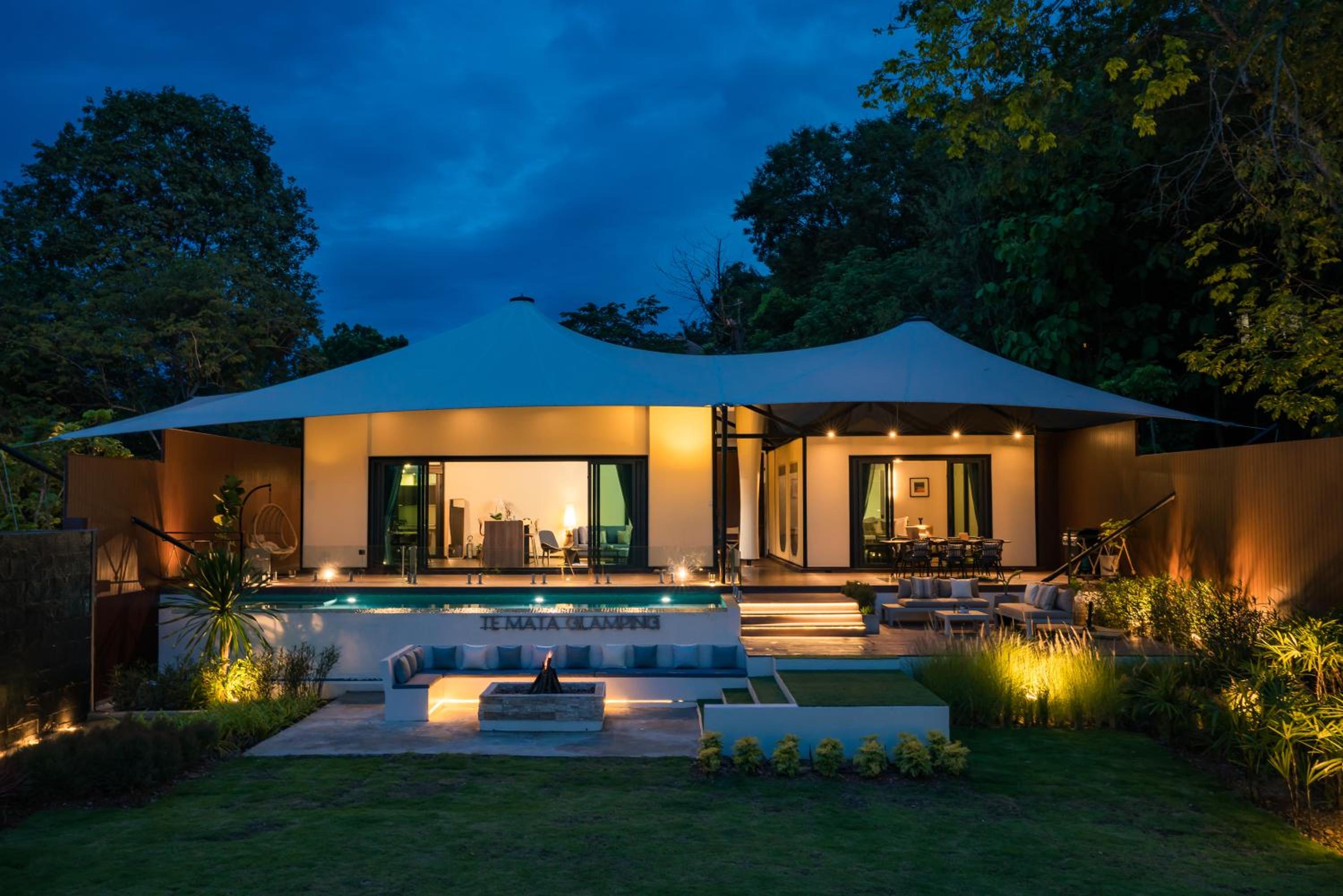 Pet-friendly Villa with Private Pool photo 2