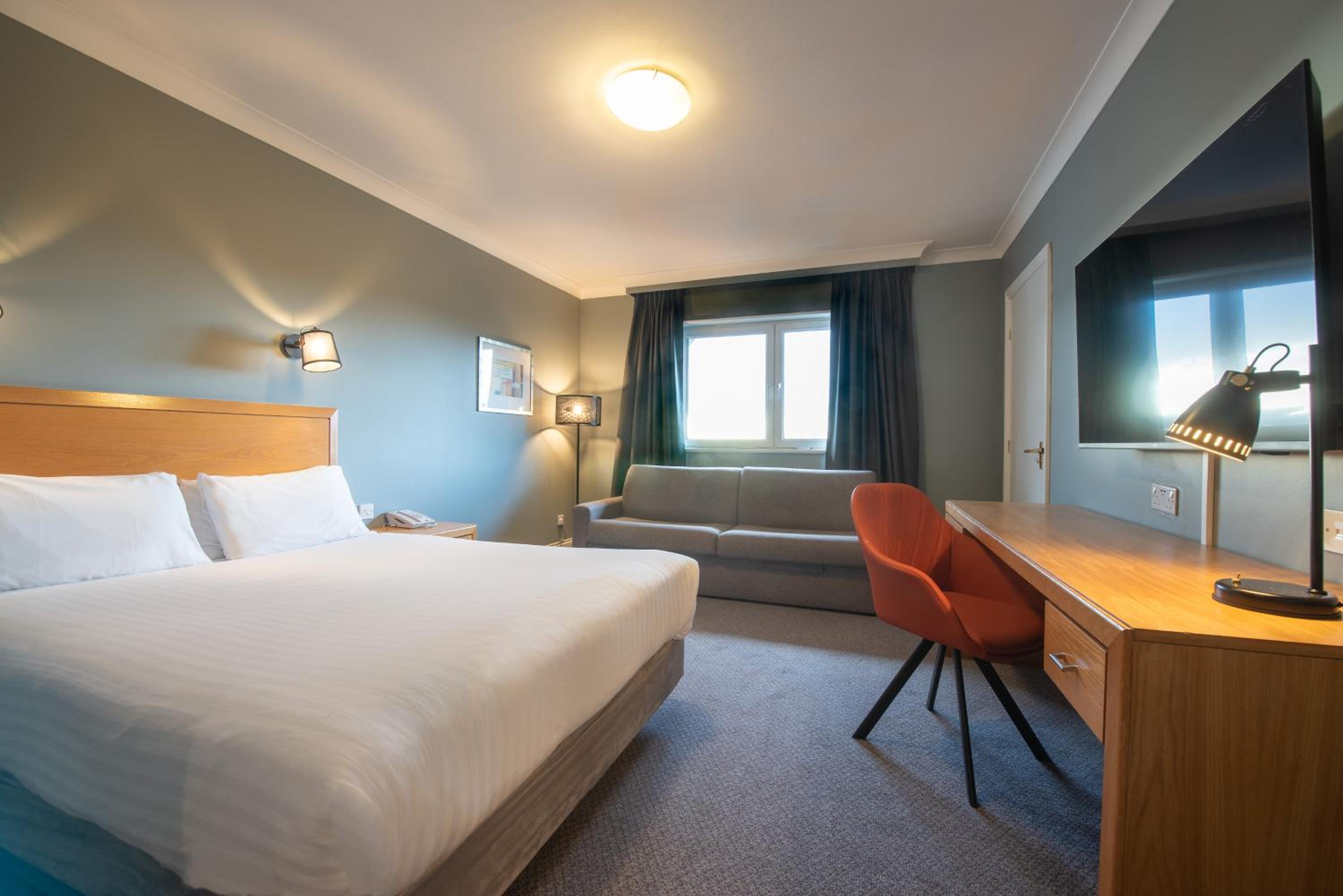 Standard Double Room with Double Bed and Two Single Sofa Beds
