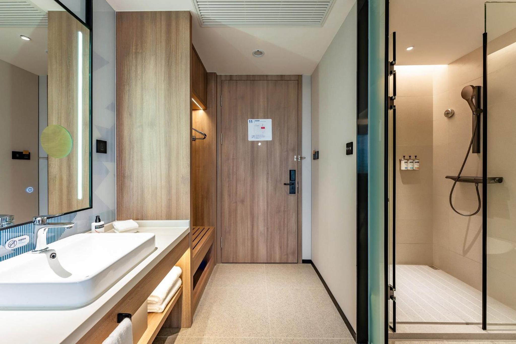 Standard Twin Room with Extra Floor Space