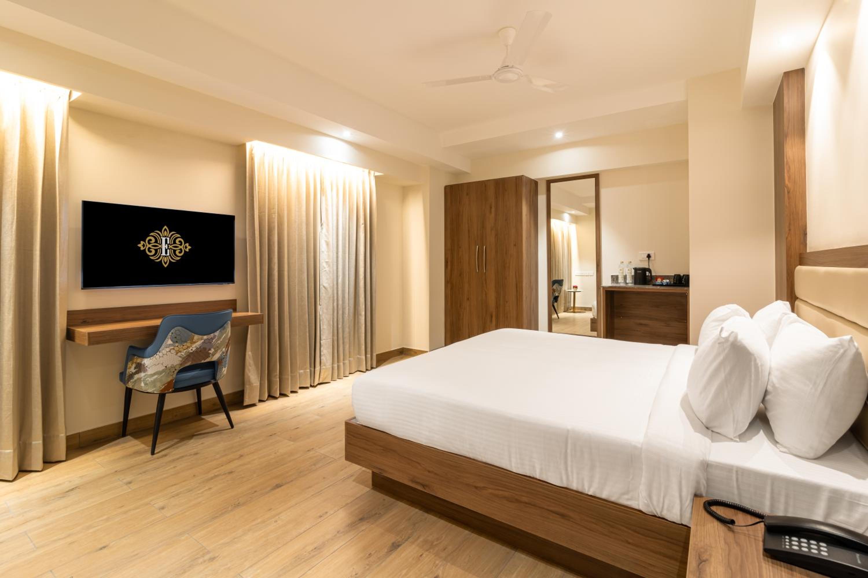 Superior Queen Room