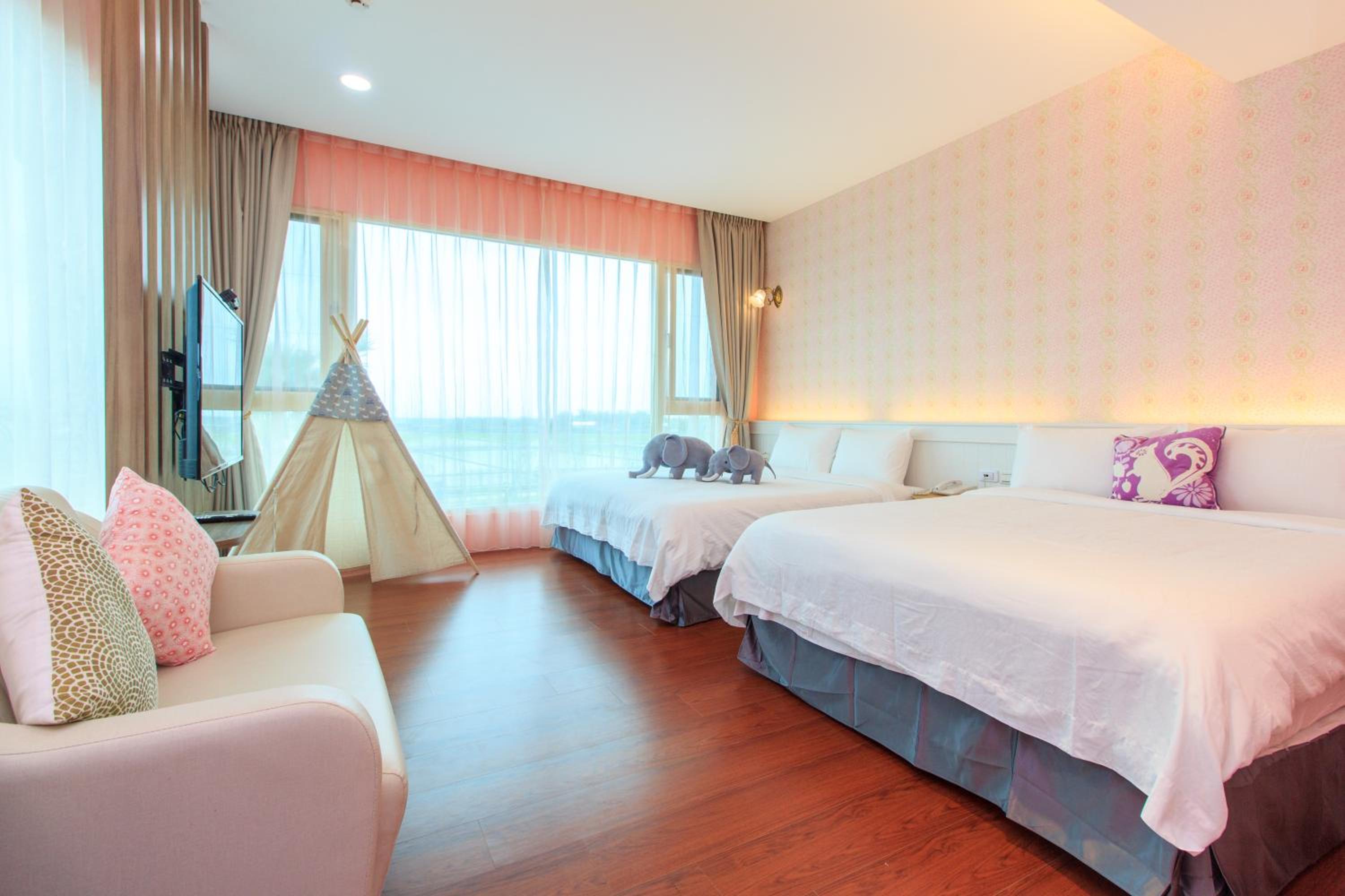 Superior Quadruple Room photo 1