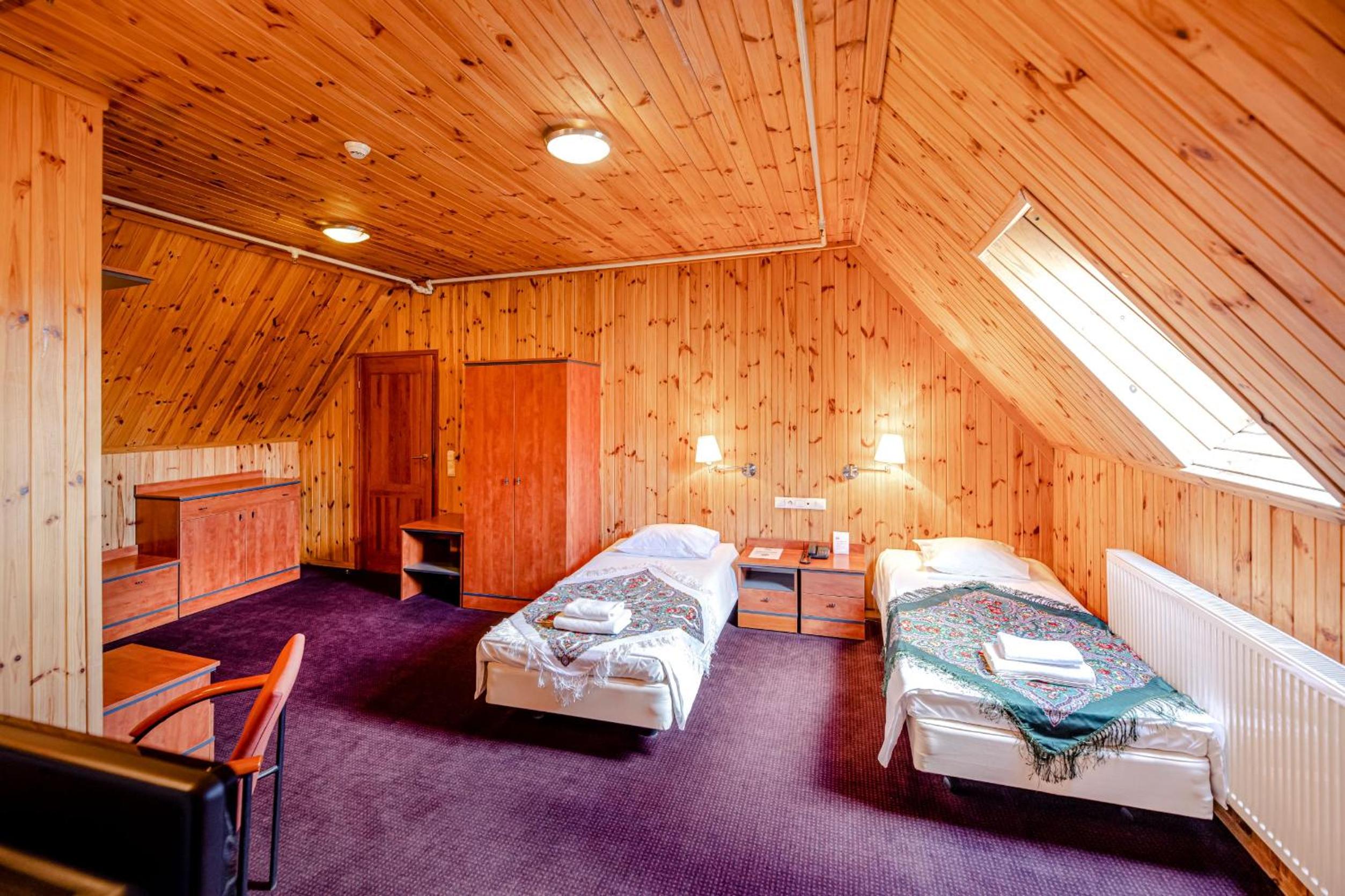 Standard Twin Room photo 2