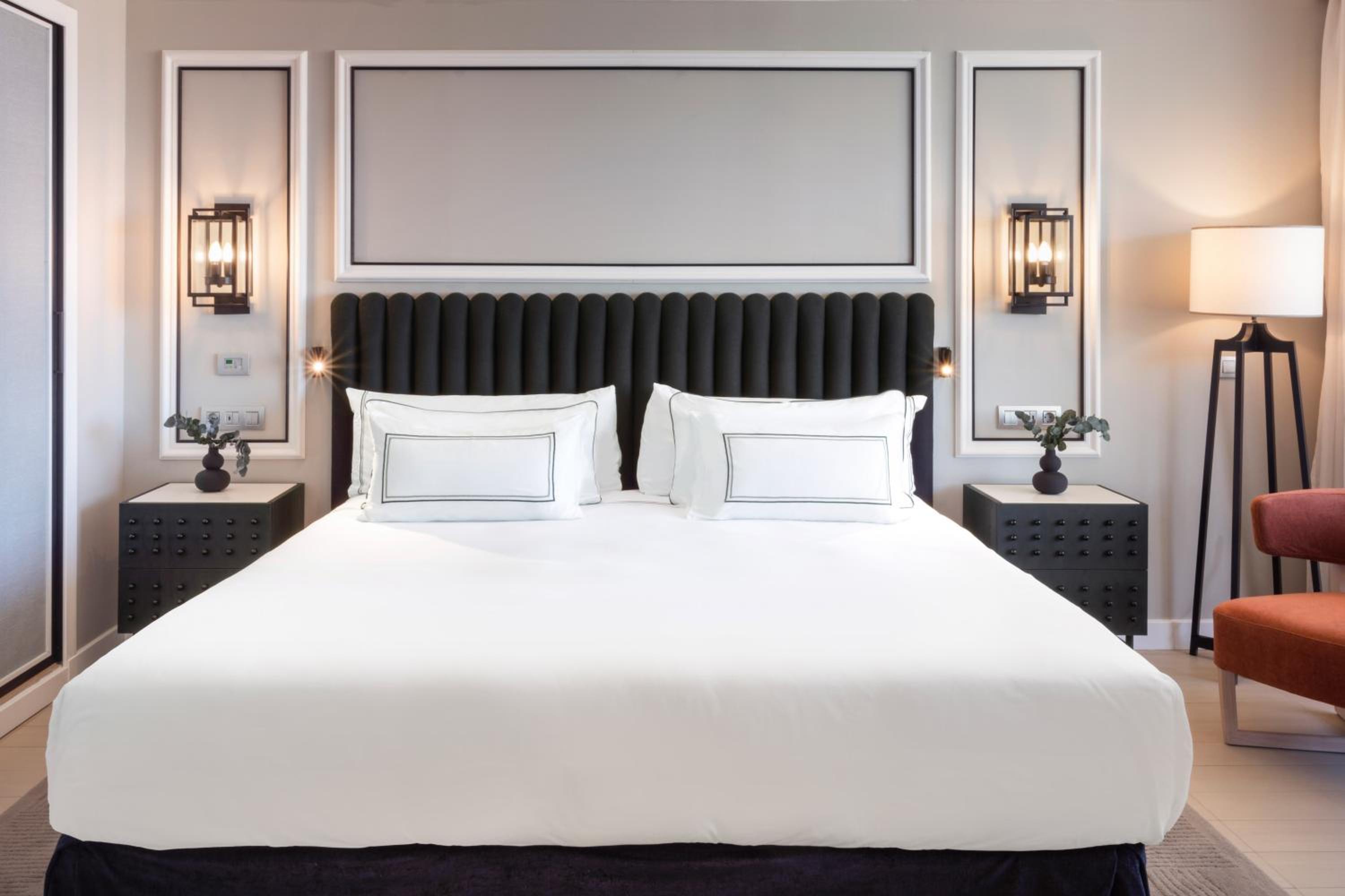 Suite The Level With Terrace - Photo 9