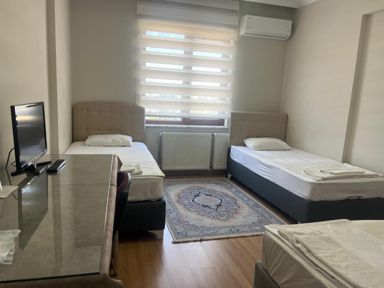 Basic Triple Room