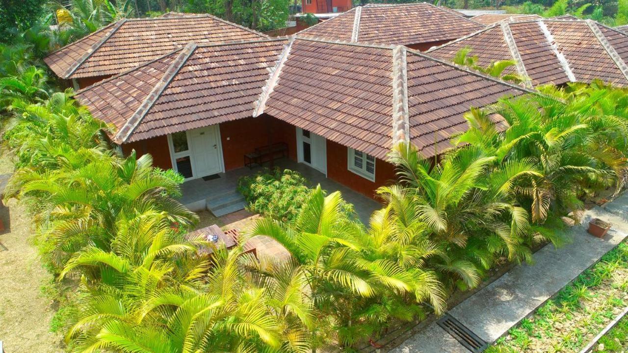 Two-Bedroom Villa - Photo 12