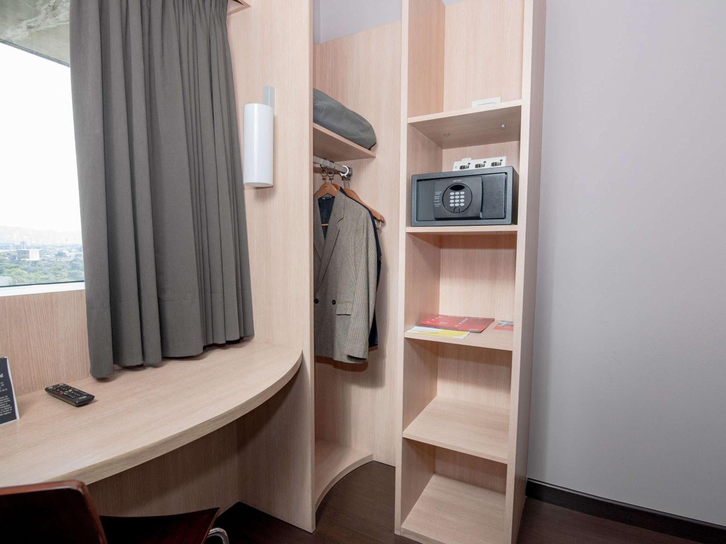 Double Room with Extra Futon for Child photo 3
