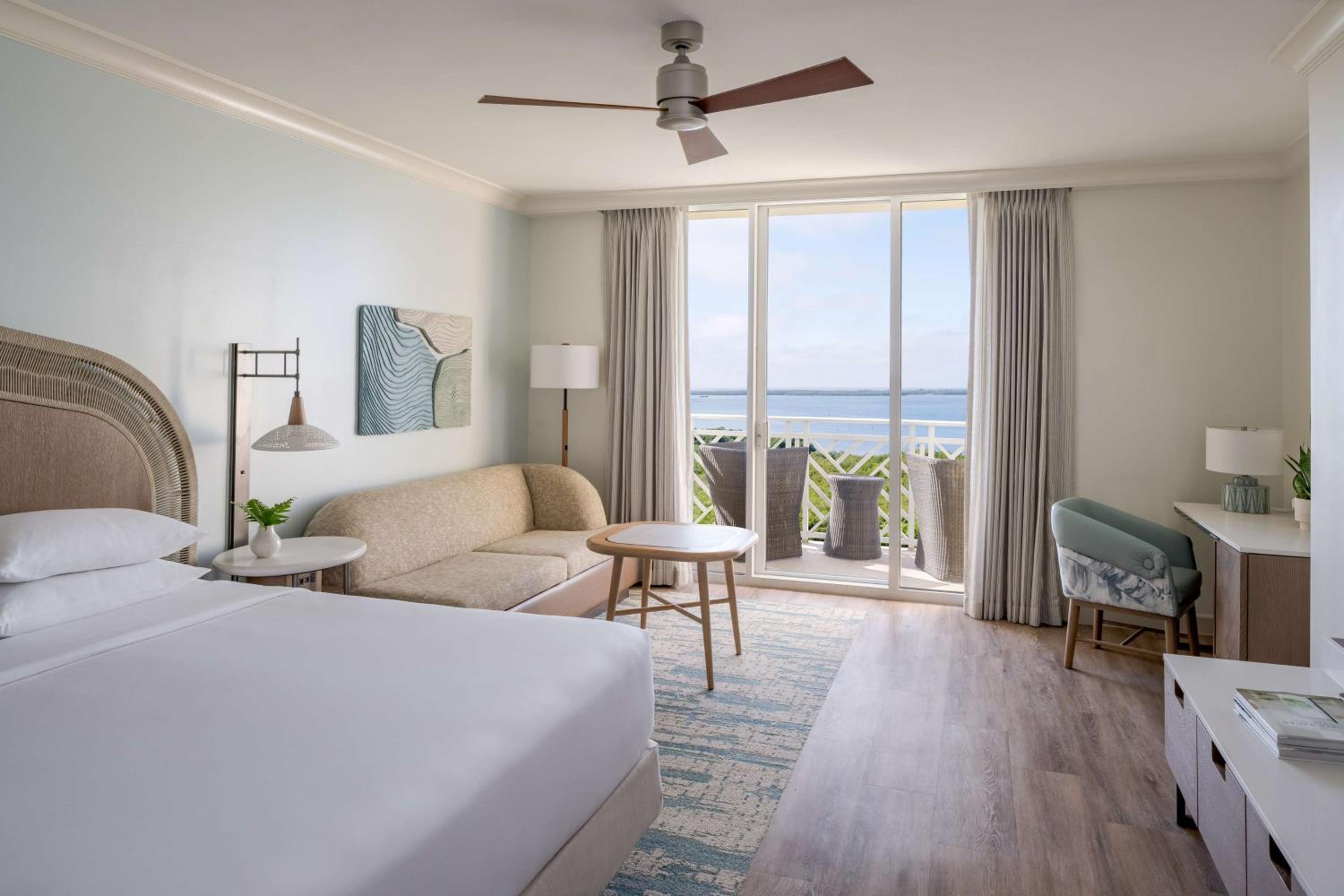 King Room with Balcony and Bay View