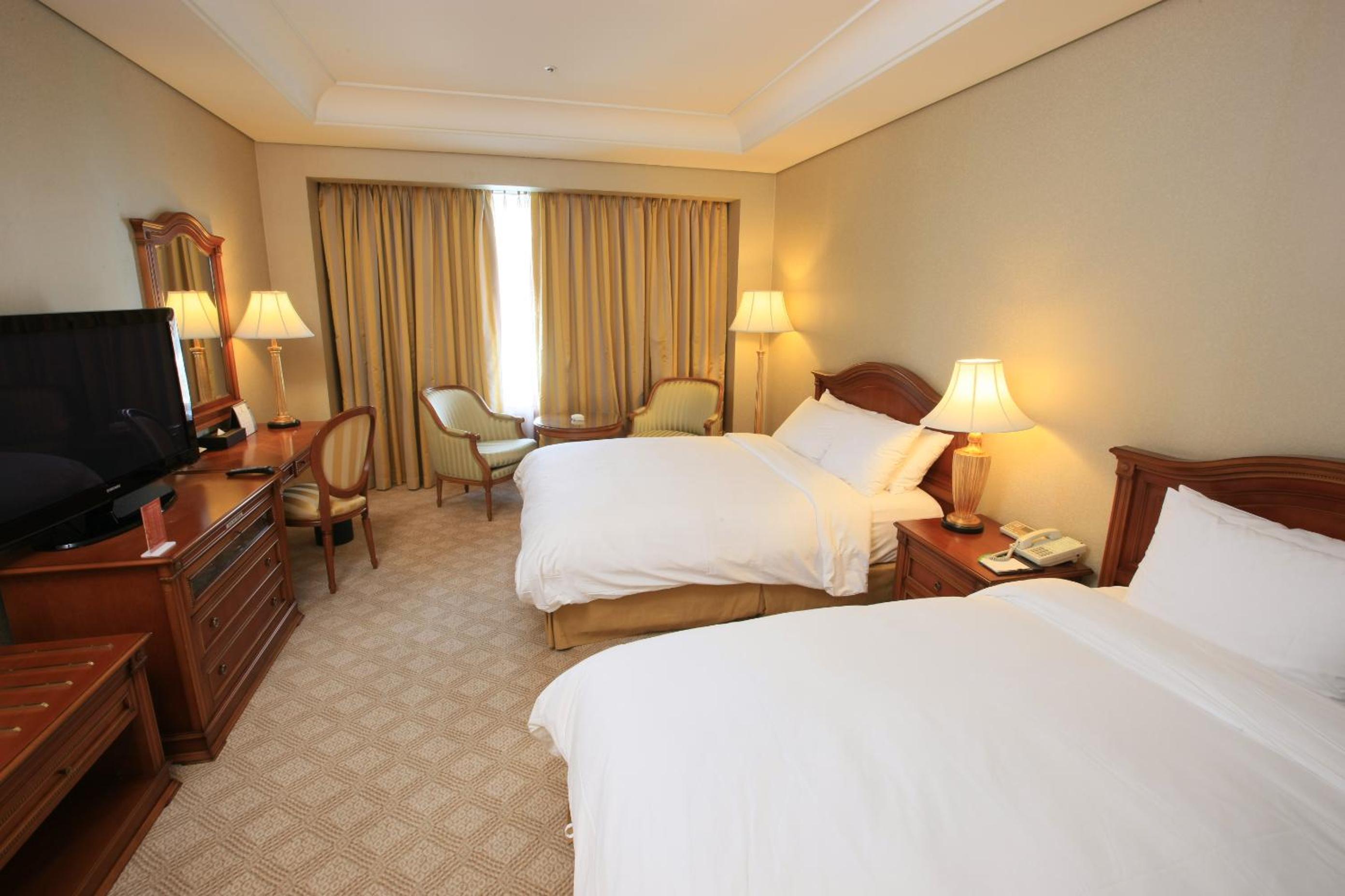 Standard Twin Room photo 3
