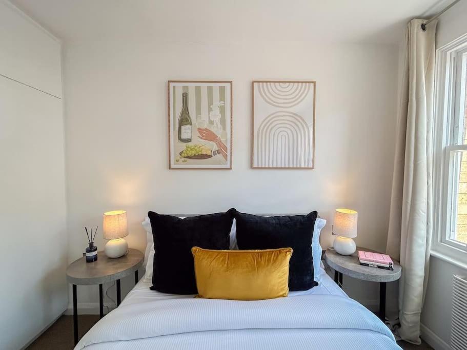 Two-Bedroom Apartment photo 1