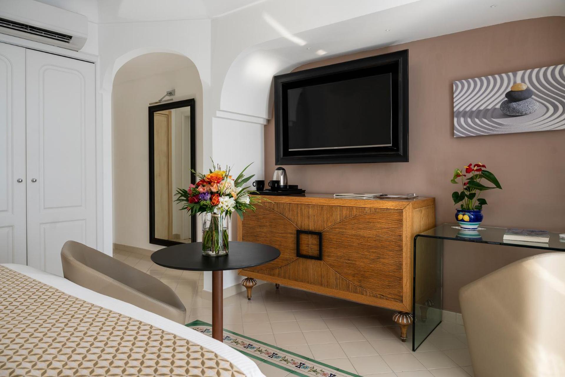 Deluxe Double Room with Sea View