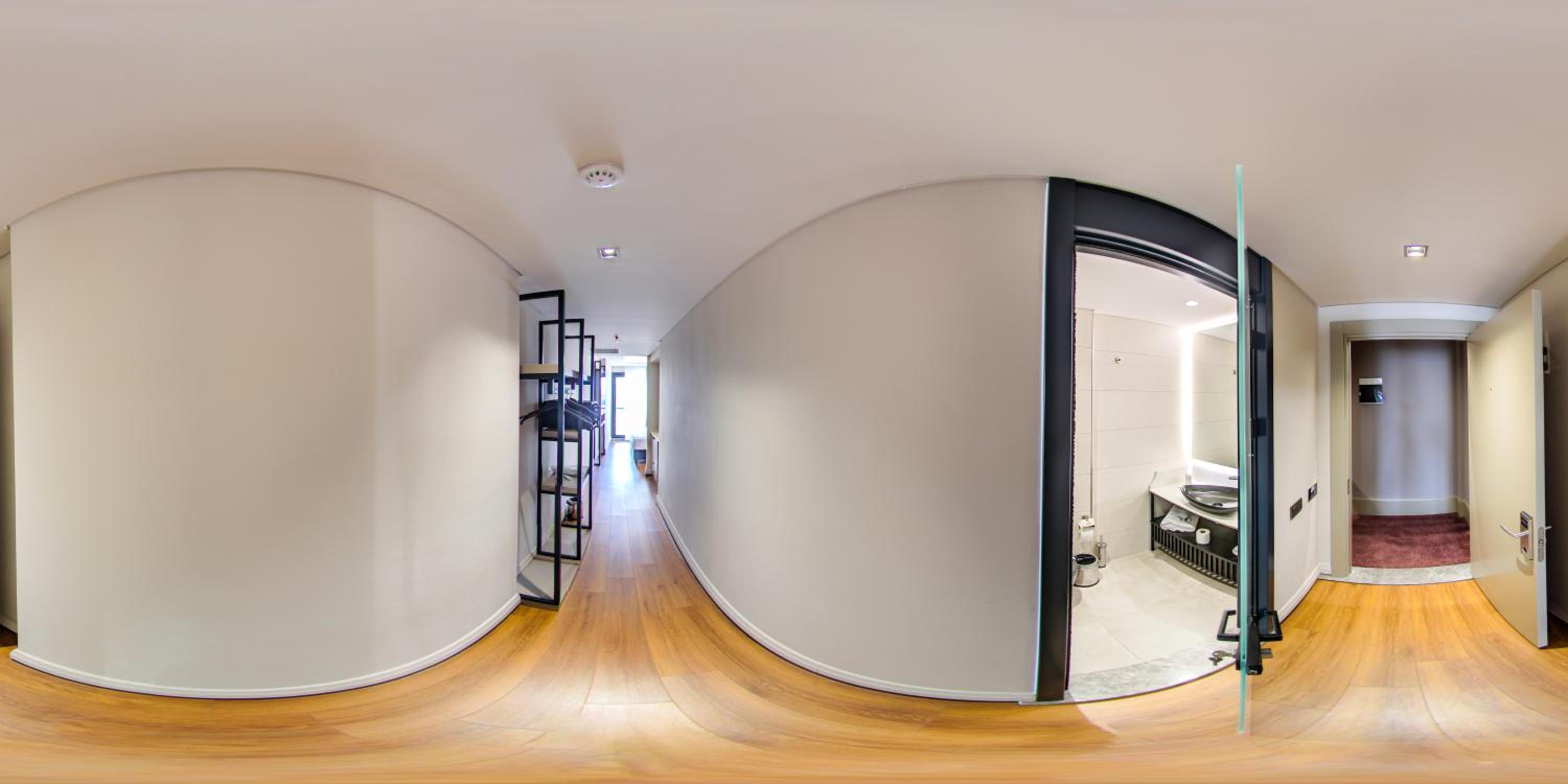 Standard Double or Twin Room photo 1