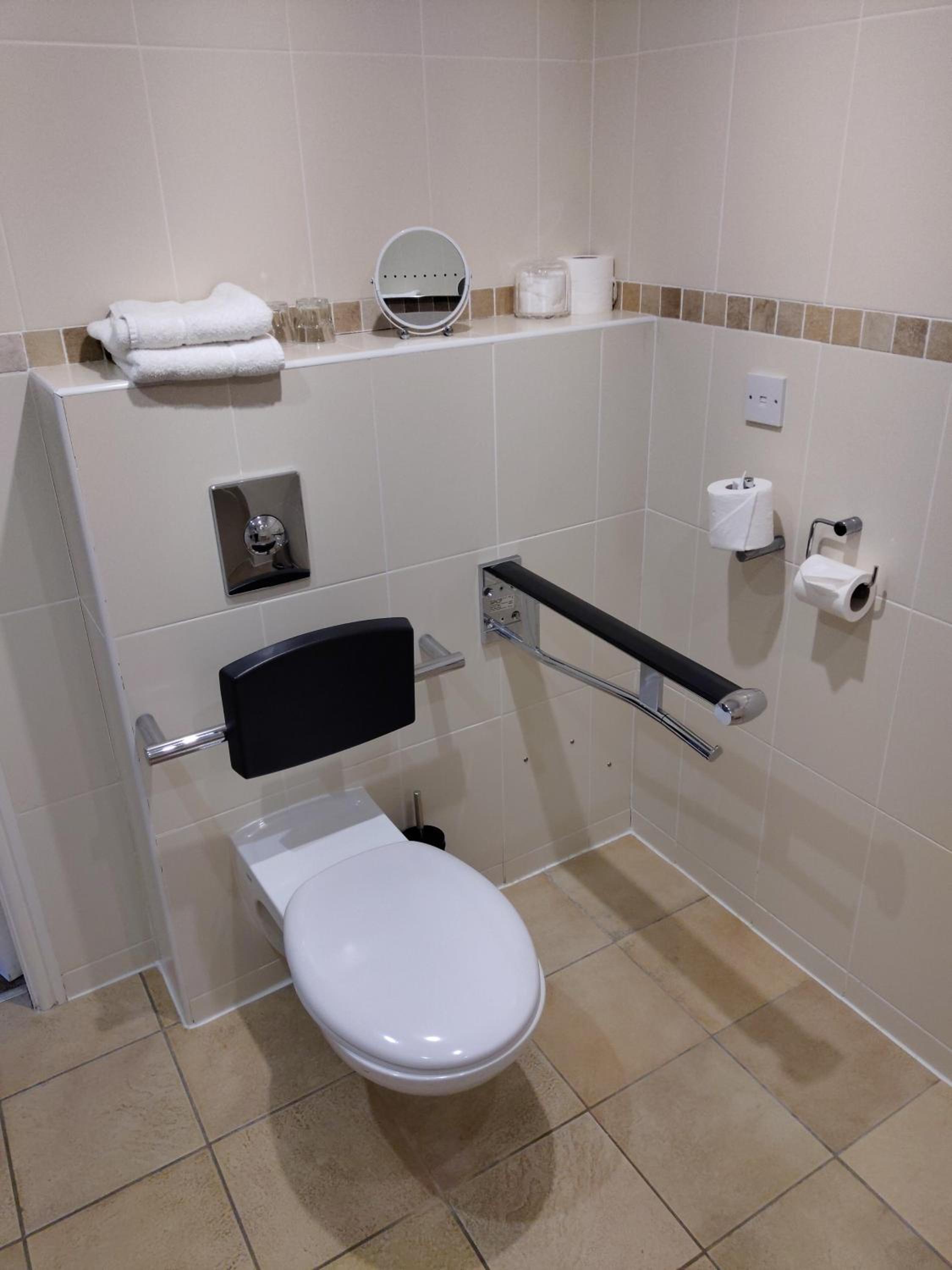 Redesdale Arms Hotell, Bild 2