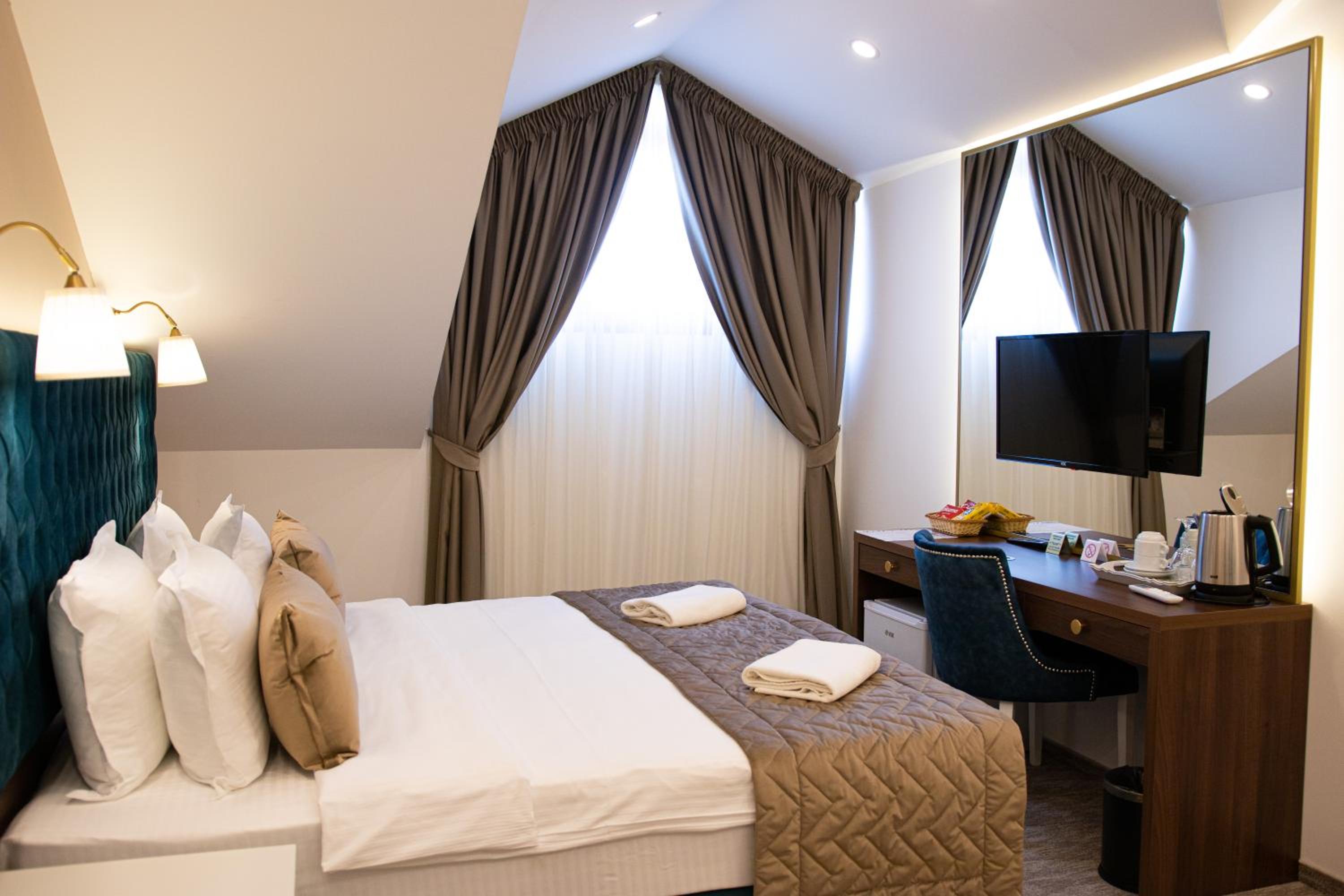 Family Suite - Photo 8