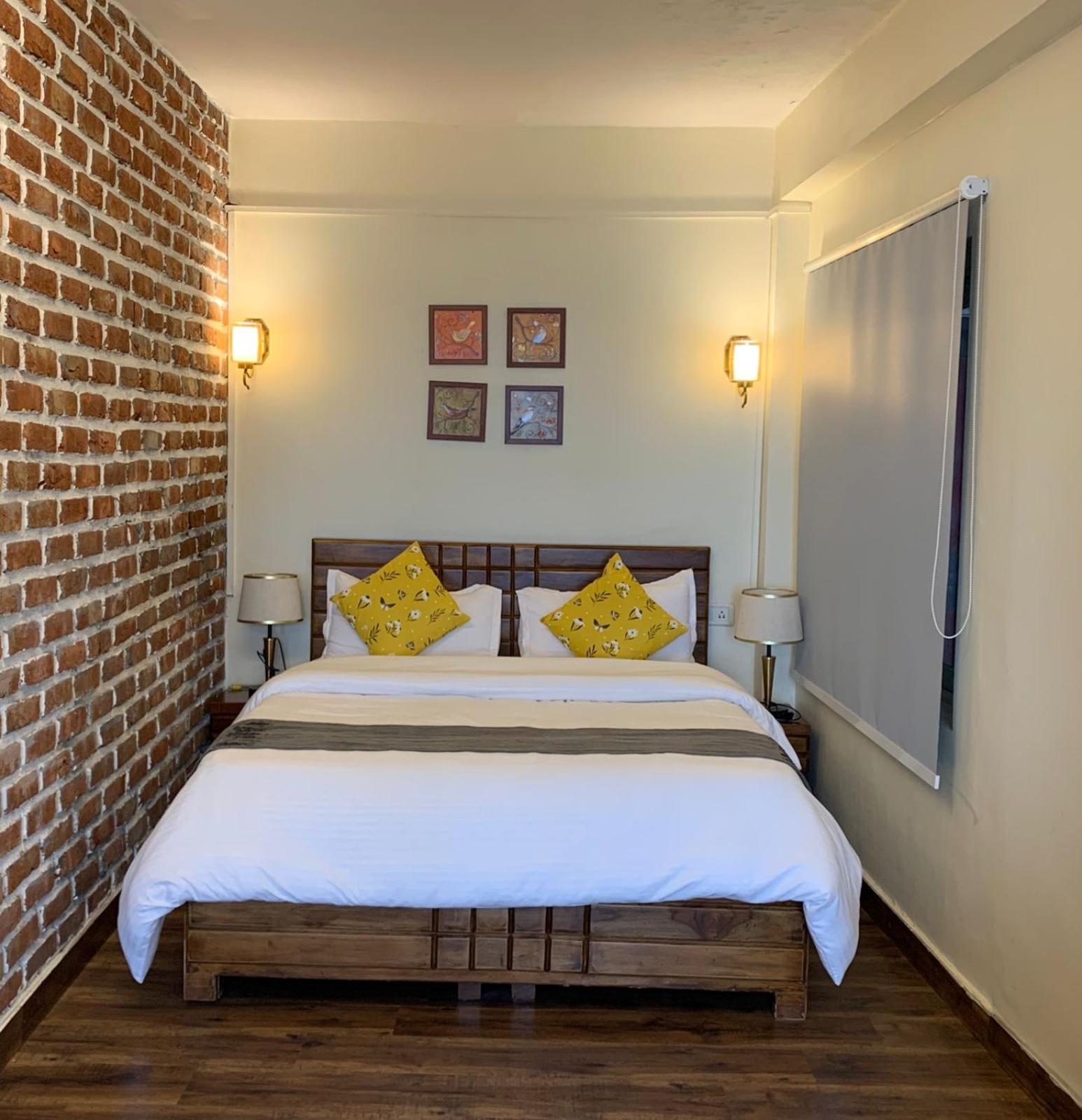 Quadruple Room with Mountain View photo 2