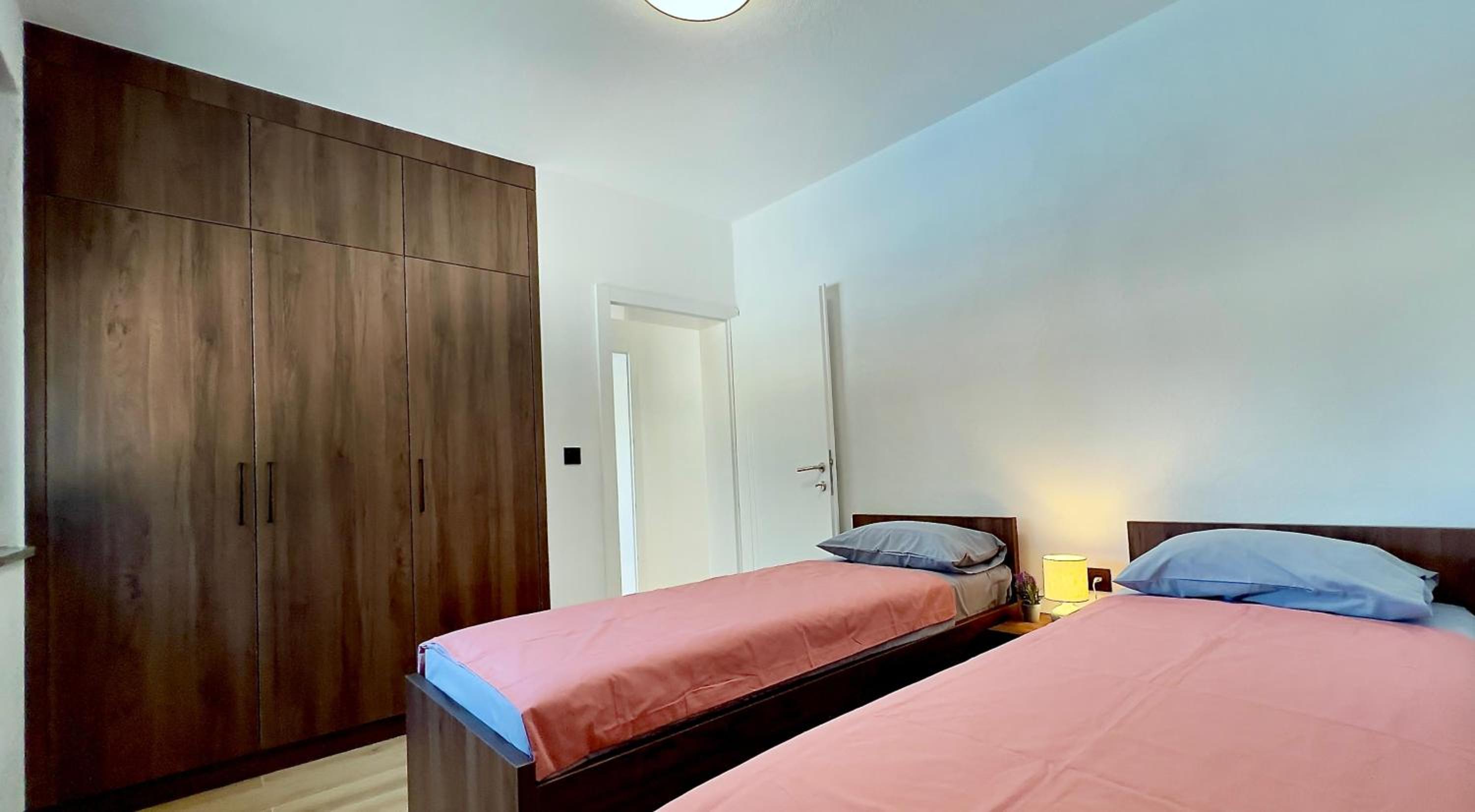 Villa photo 1
