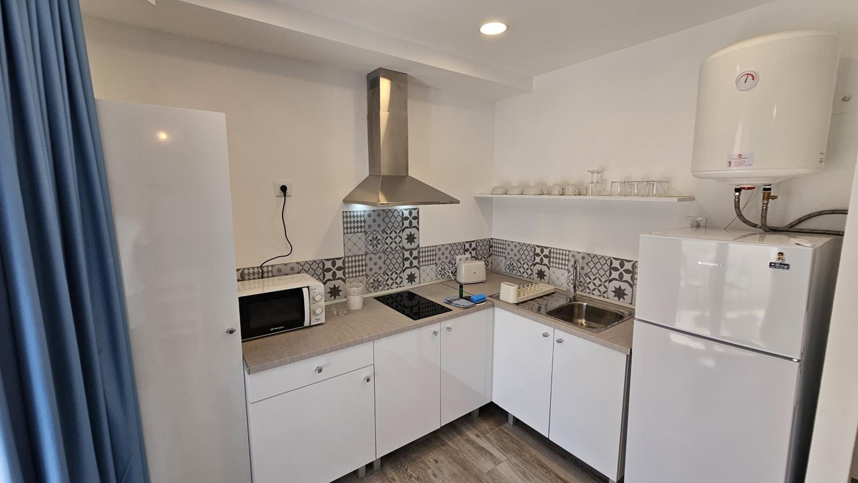Apartment - Ground Floor photo 3