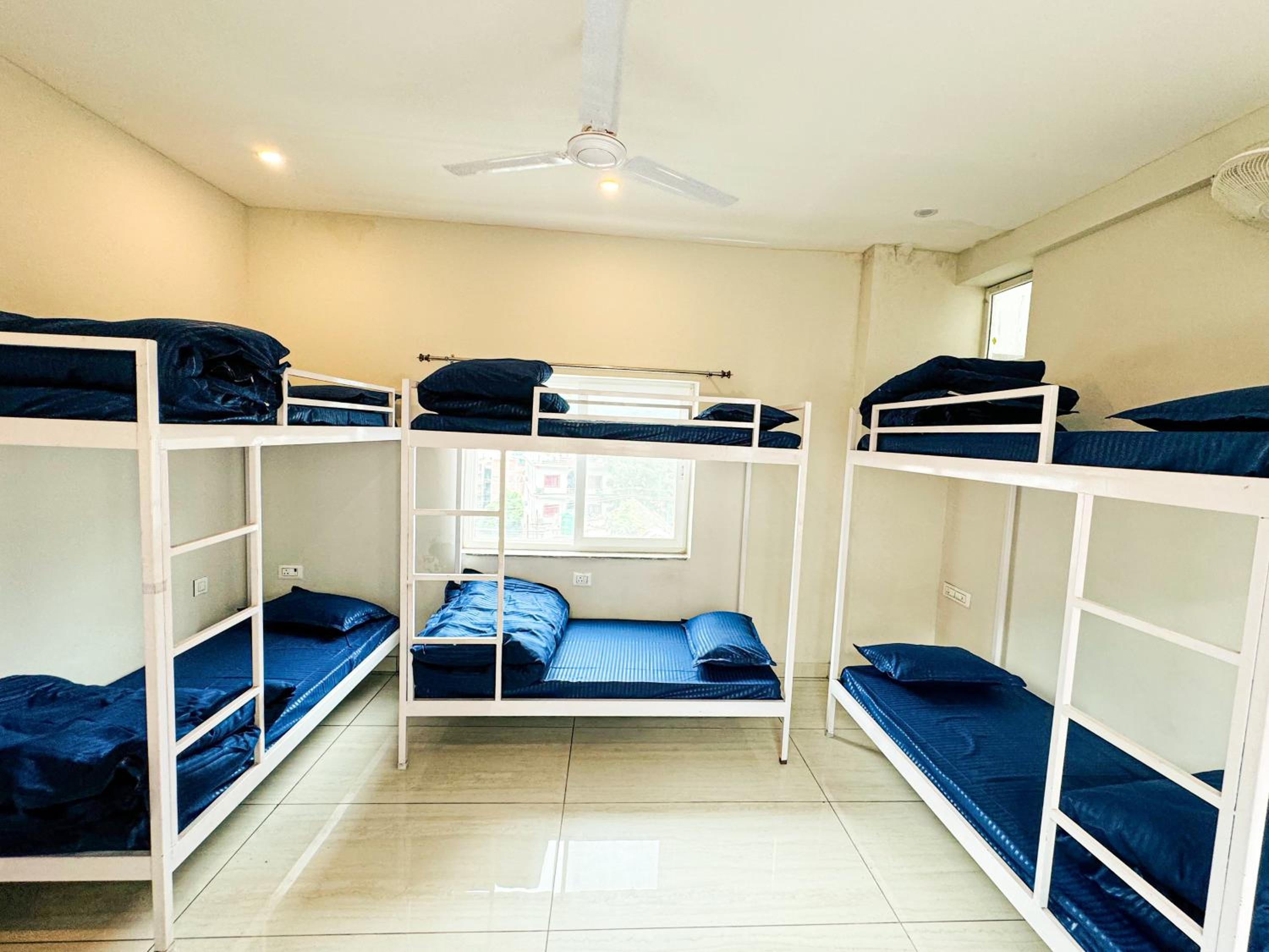 Bed In 6-Bed Mixed Dormitory Room photo 1