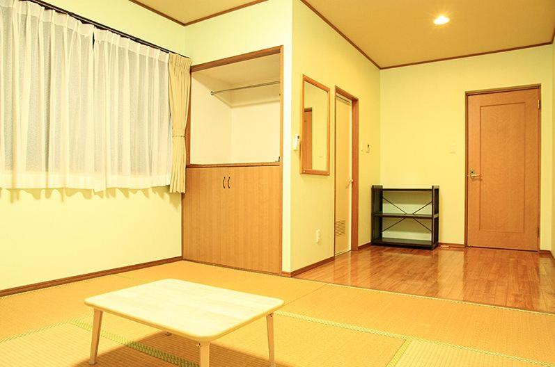 Japanese-Style Quadruple Room
