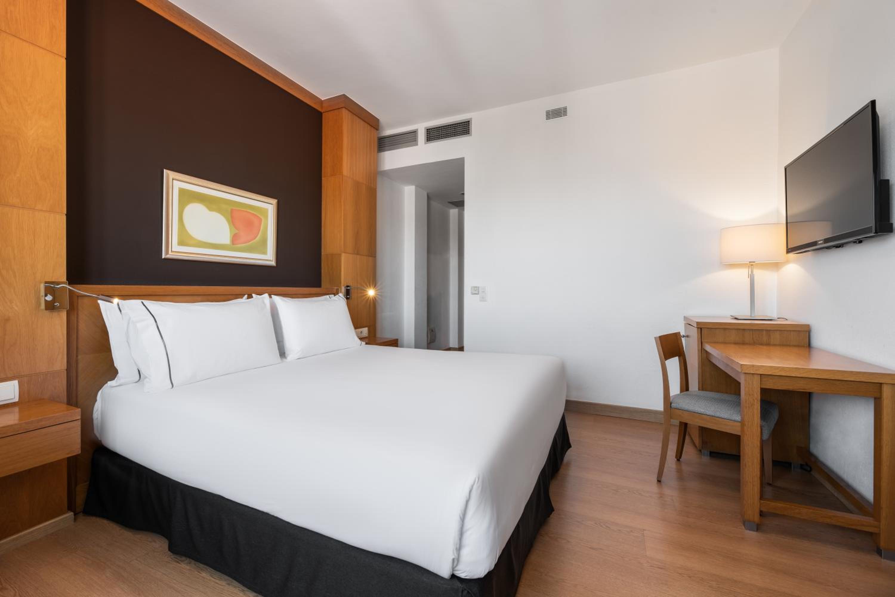 Deluxe Double or Twin Room - Photo 1