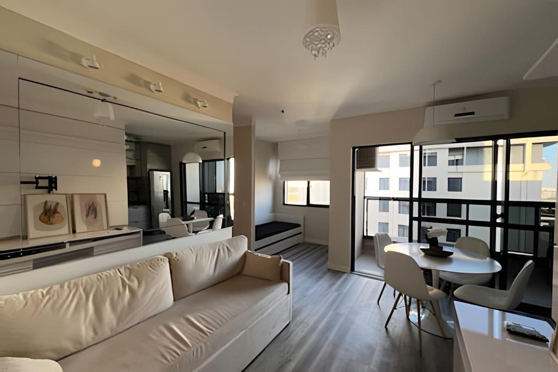 One-Bedroom Premier Apartment