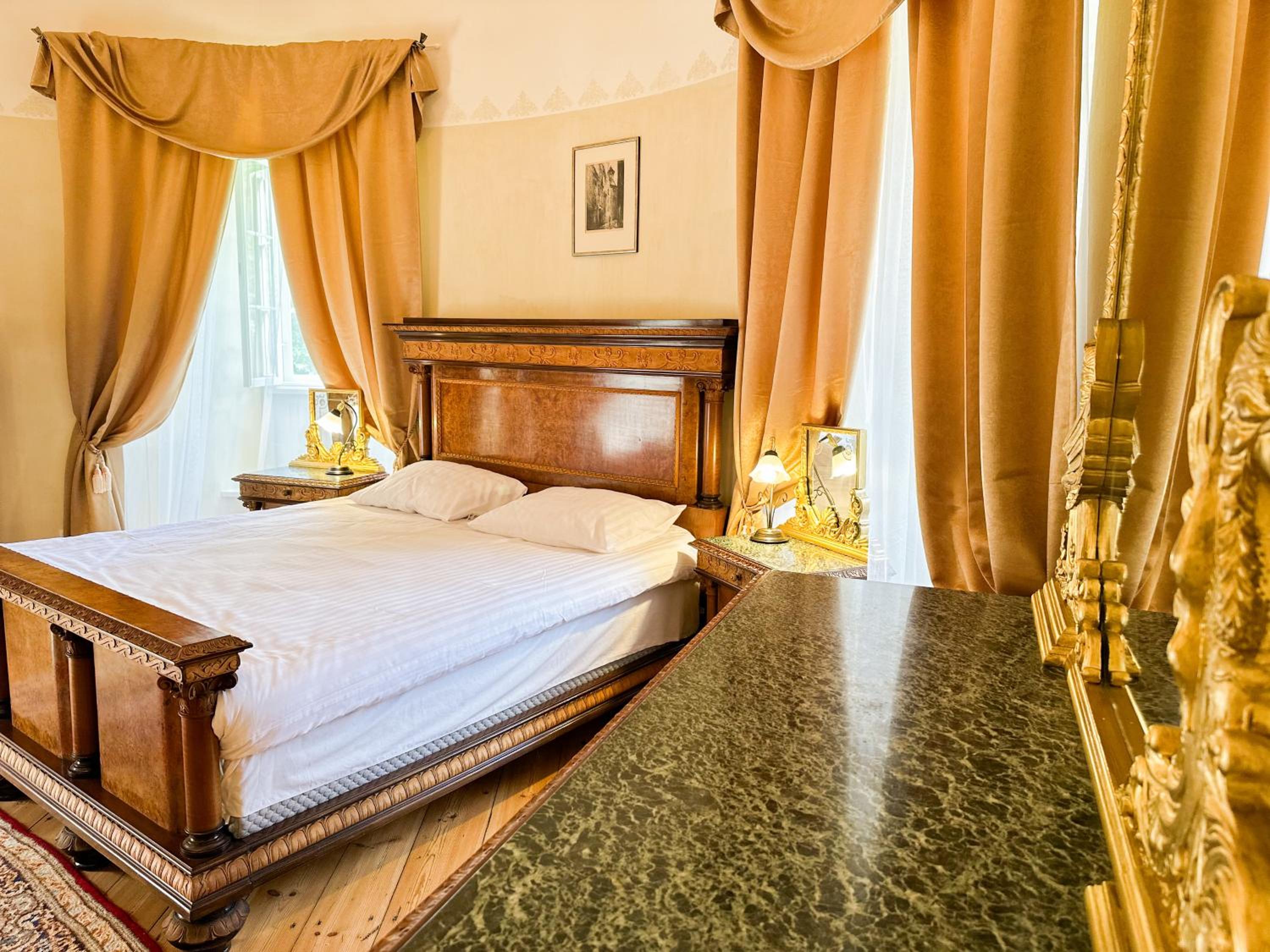 Executive Suite