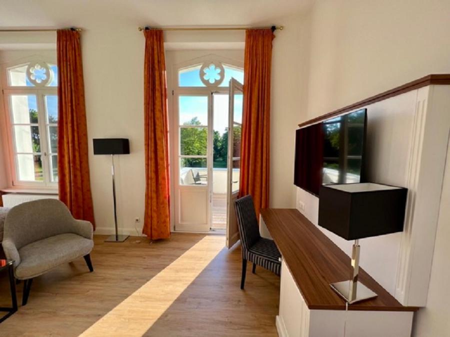 Double Room with Balcony photo 2