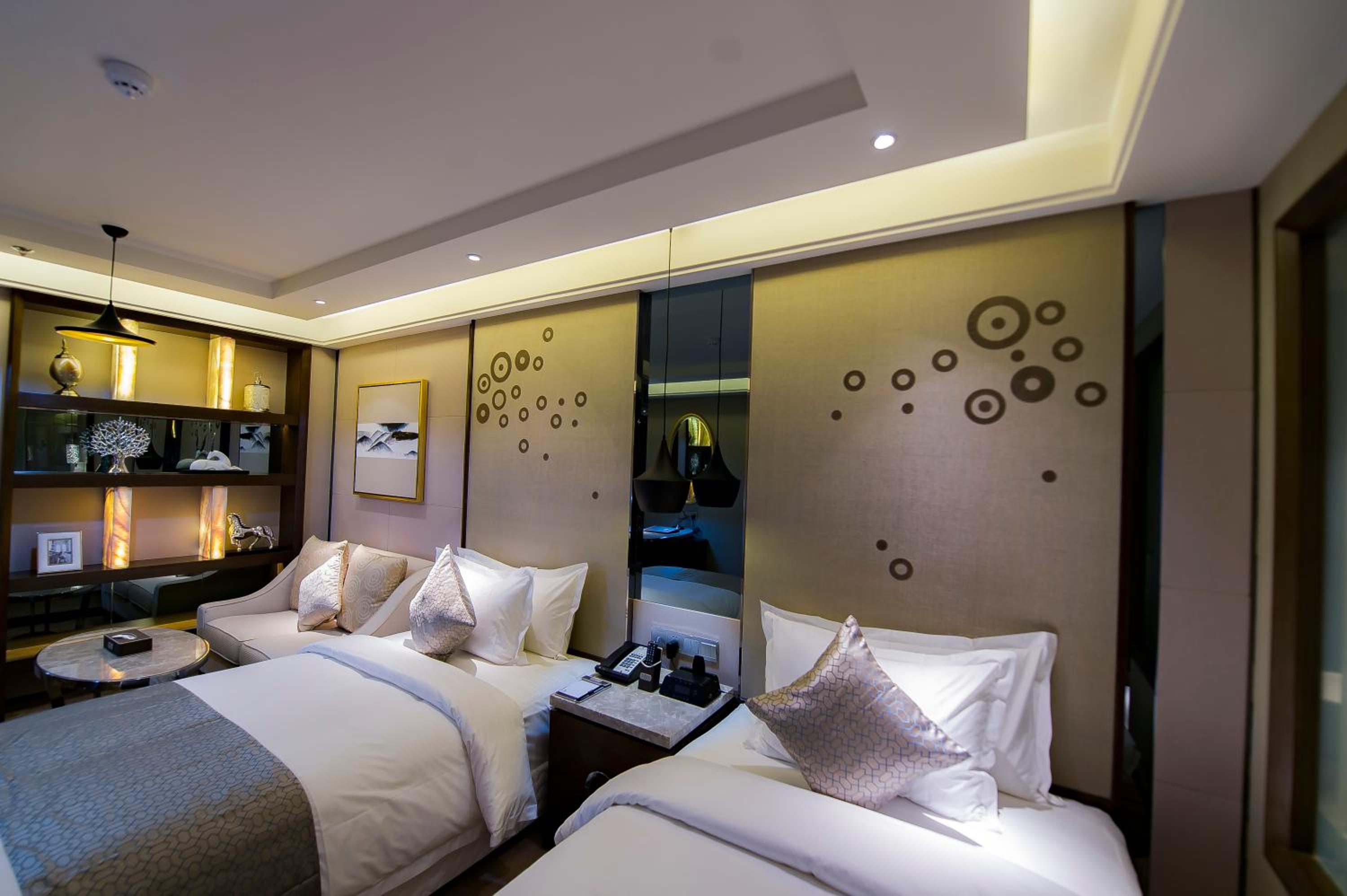Superior Twin Room - Photo 1