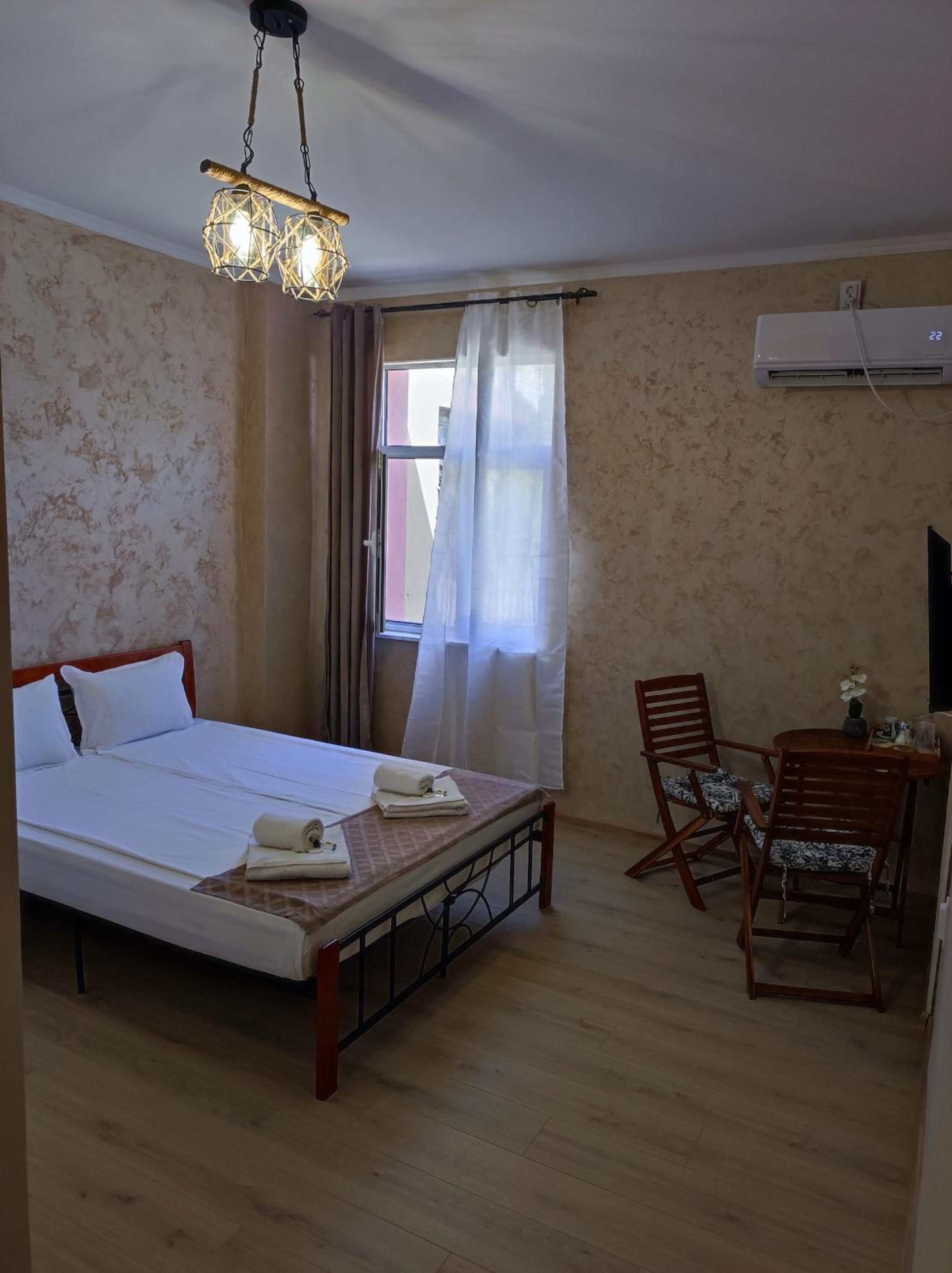 Double Room with Private Bathroom photo 1