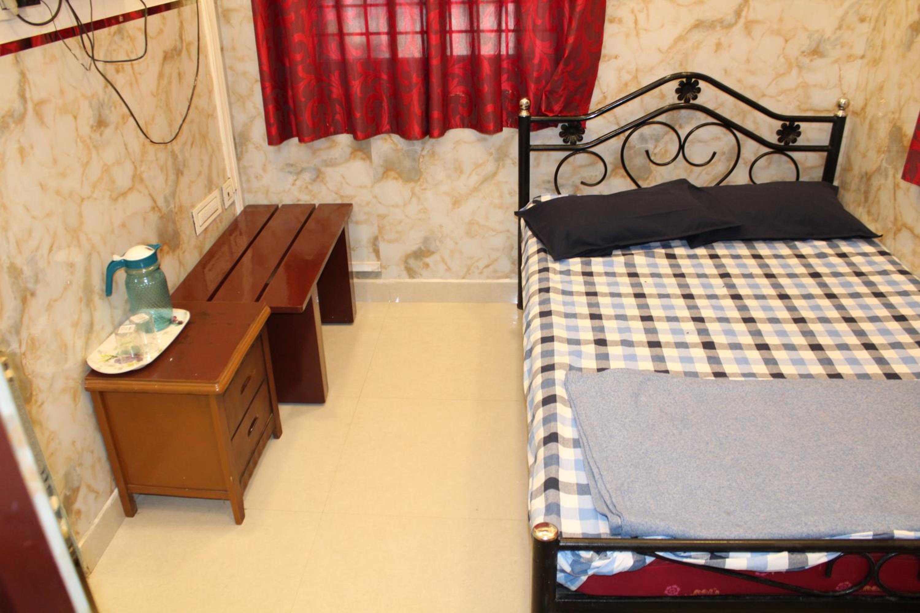 Single Room photo 1