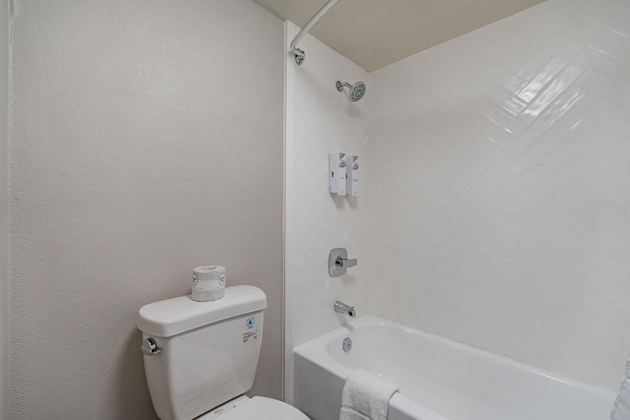 Superior King Room Smoke Free - Photo 5