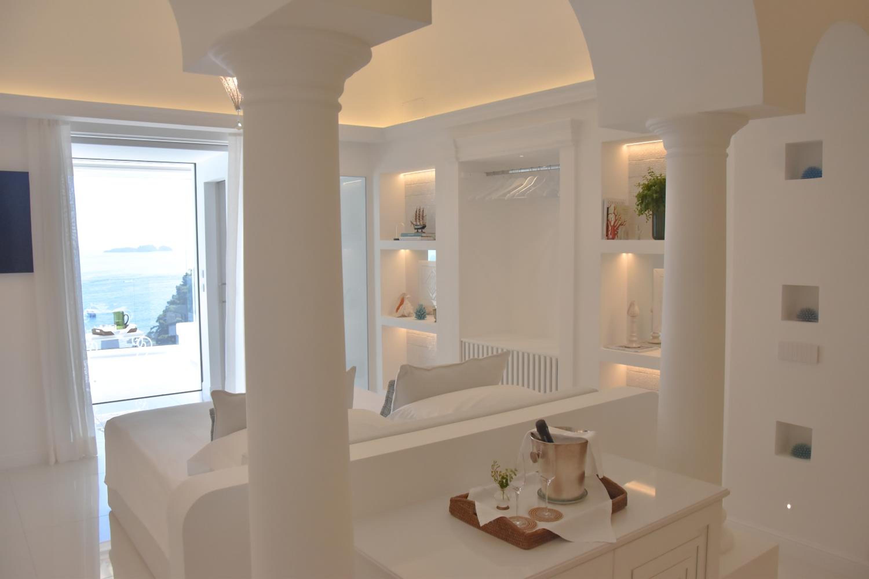 One-Bedroom Apartment with Sea View