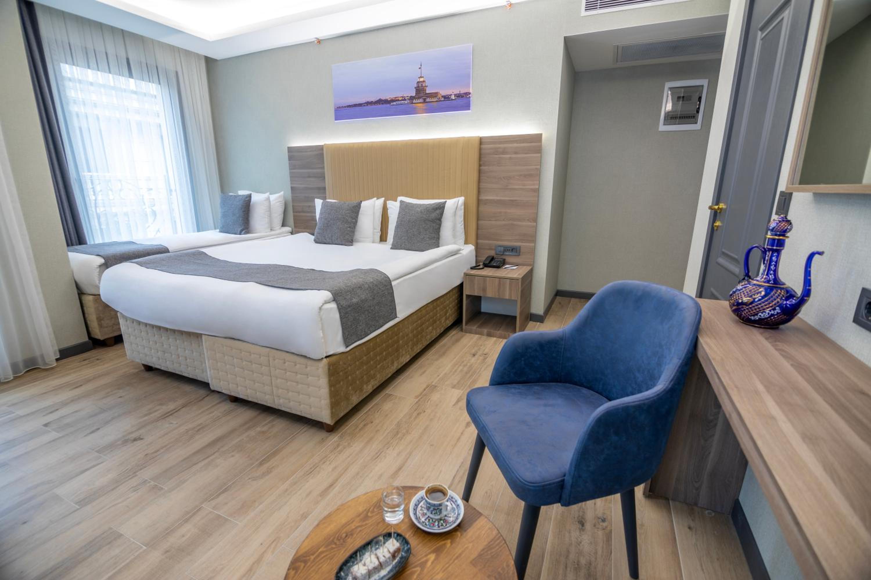 Quarto Triplo Standard