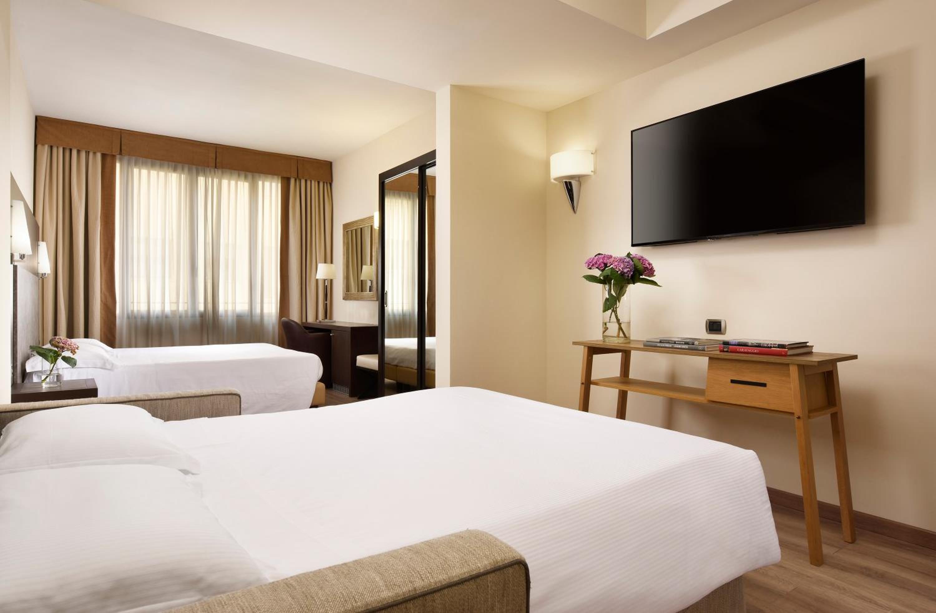 Classic Quadruple Room