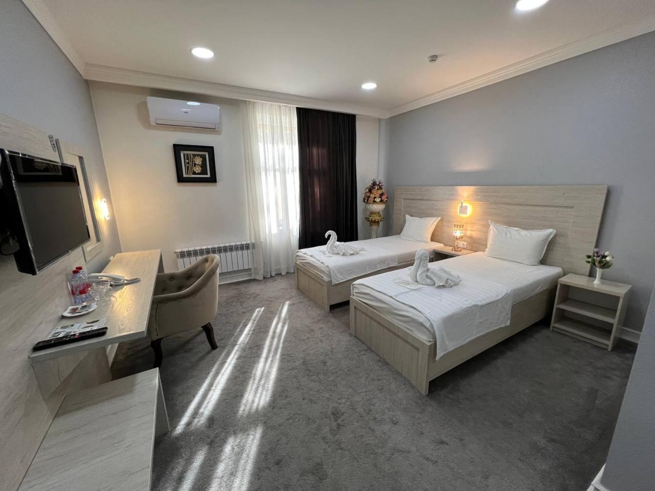 Deluxe Twin Room - Photo 1