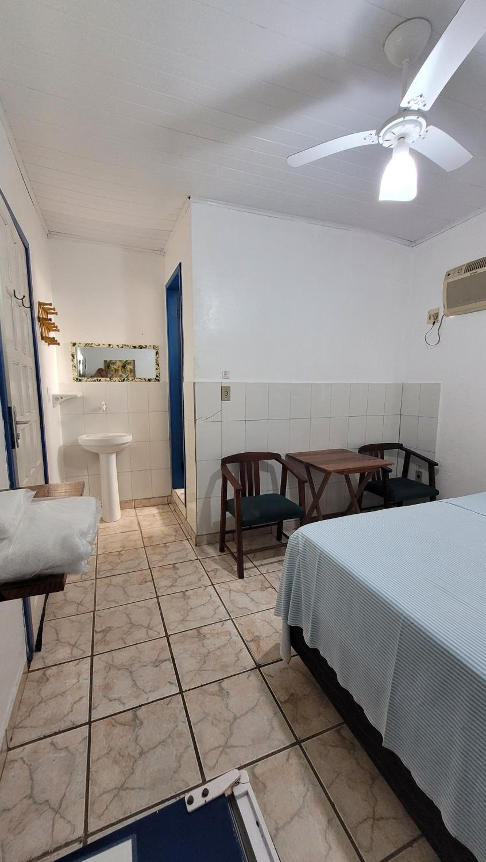 Double Room - Photo 6