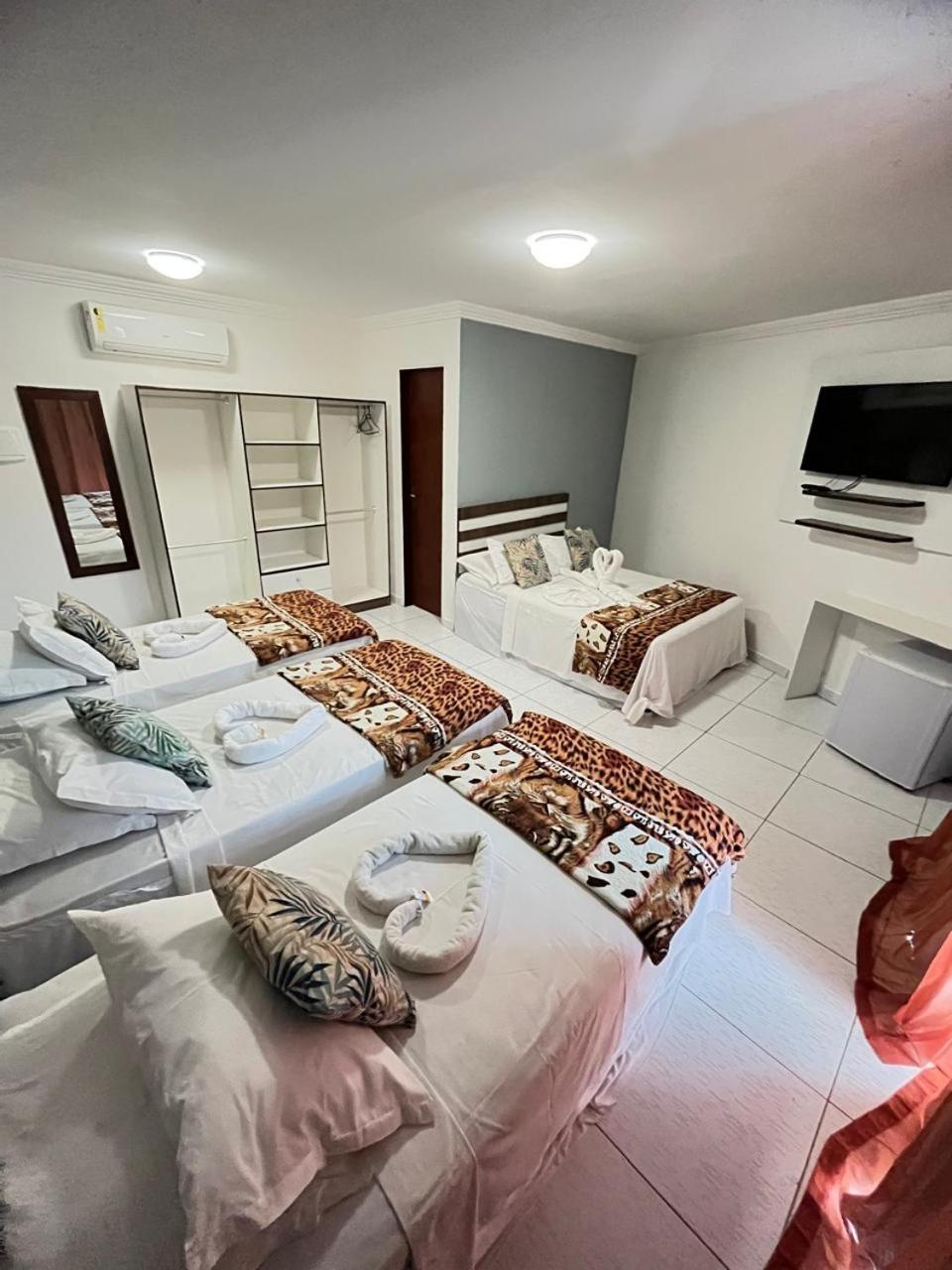 Family Room with Balcony photo 2