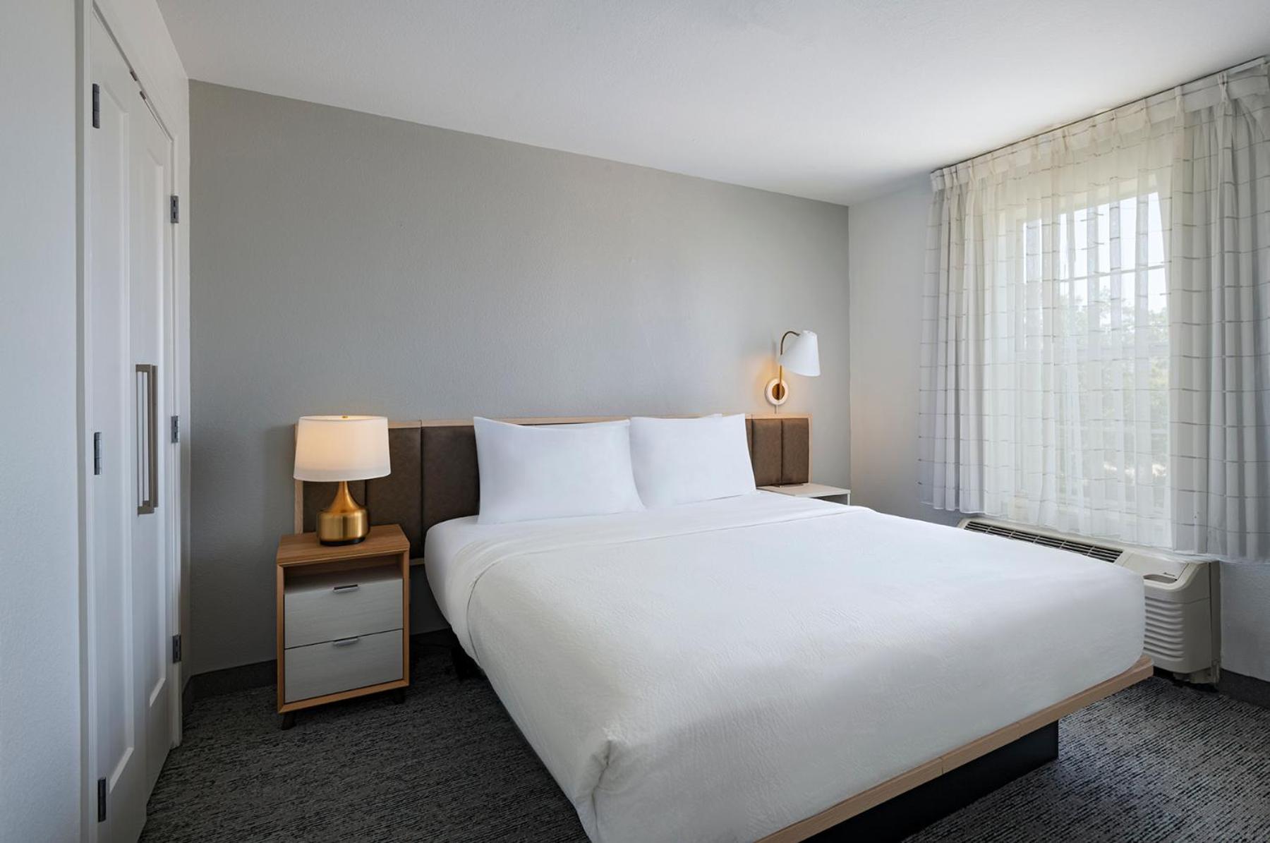 One-Bedroom Queen Suite with Sofa Bed - Photo 1
