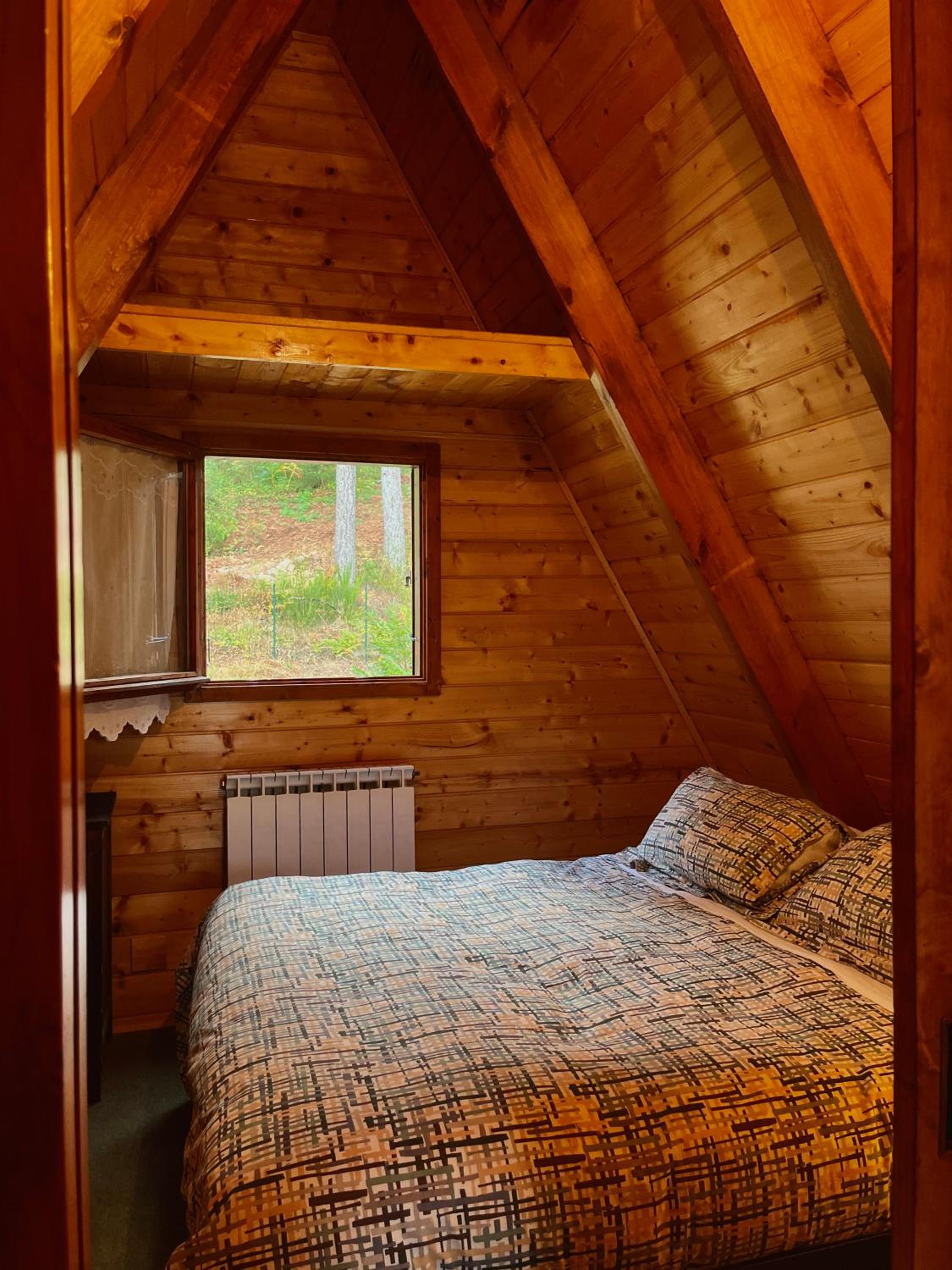 Three-Bedroom Chalet photo 3
