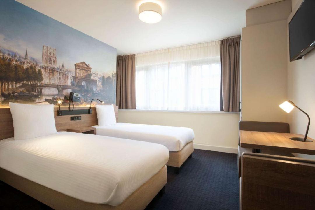 Twin Room photo 1