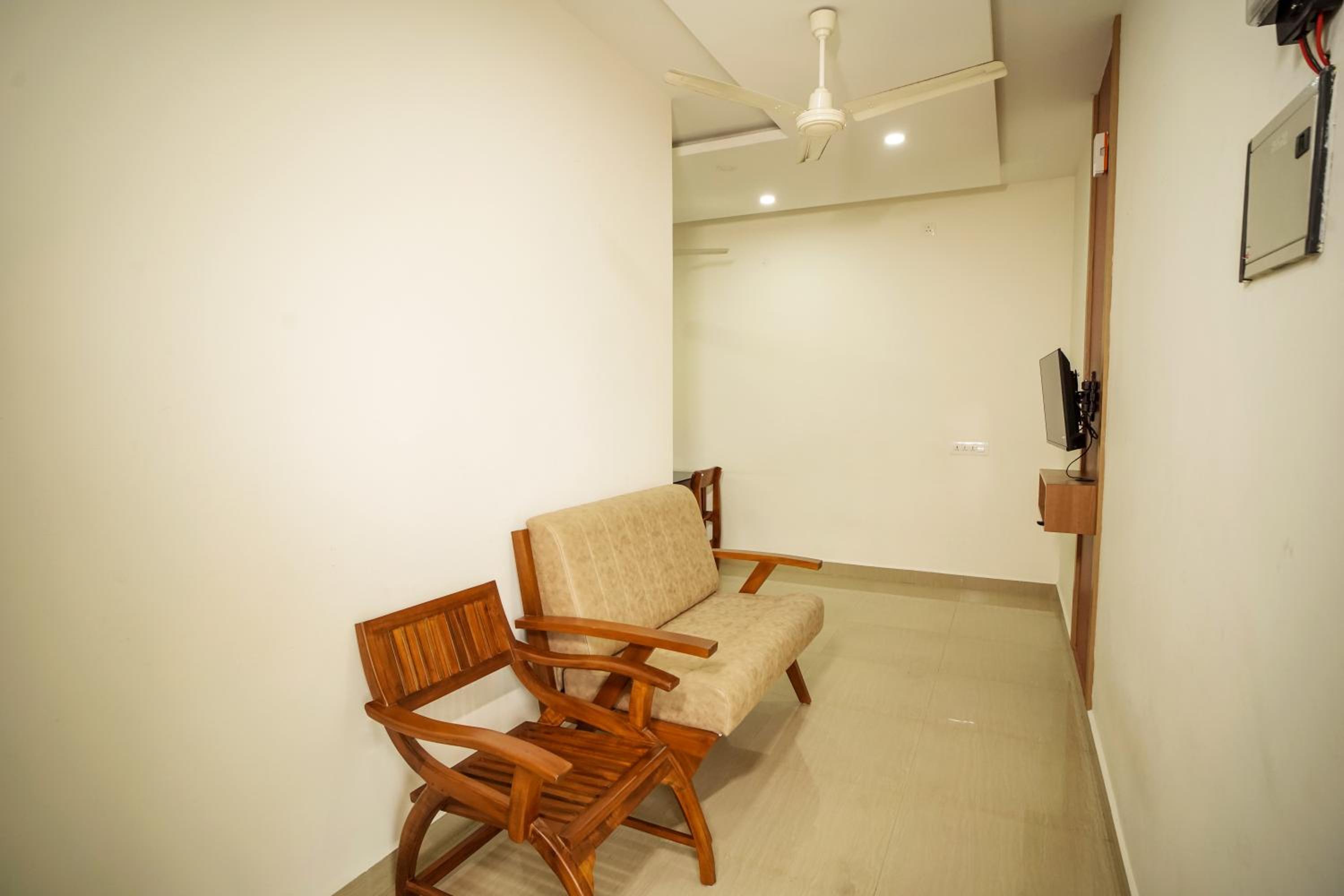 One-Bedroom Deluxe Apartment photo 1