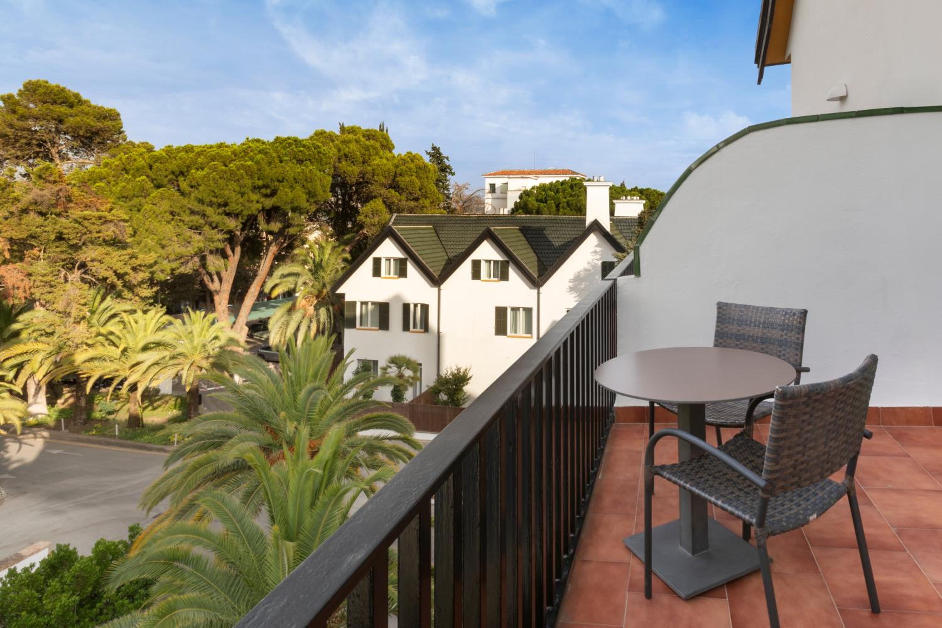Double Room with Terrace - Photo 5