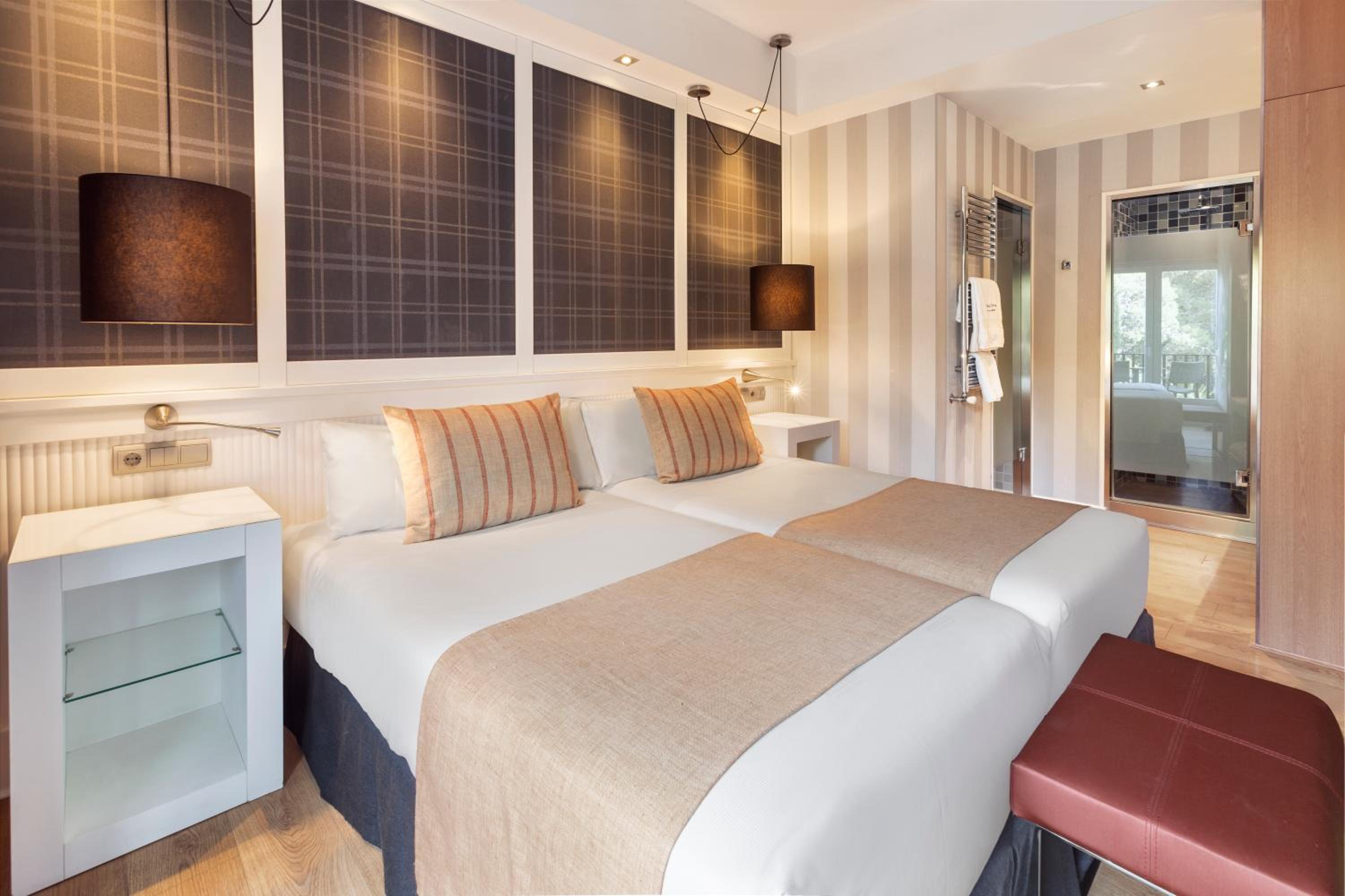 Double Room with Terrace - Photo 3