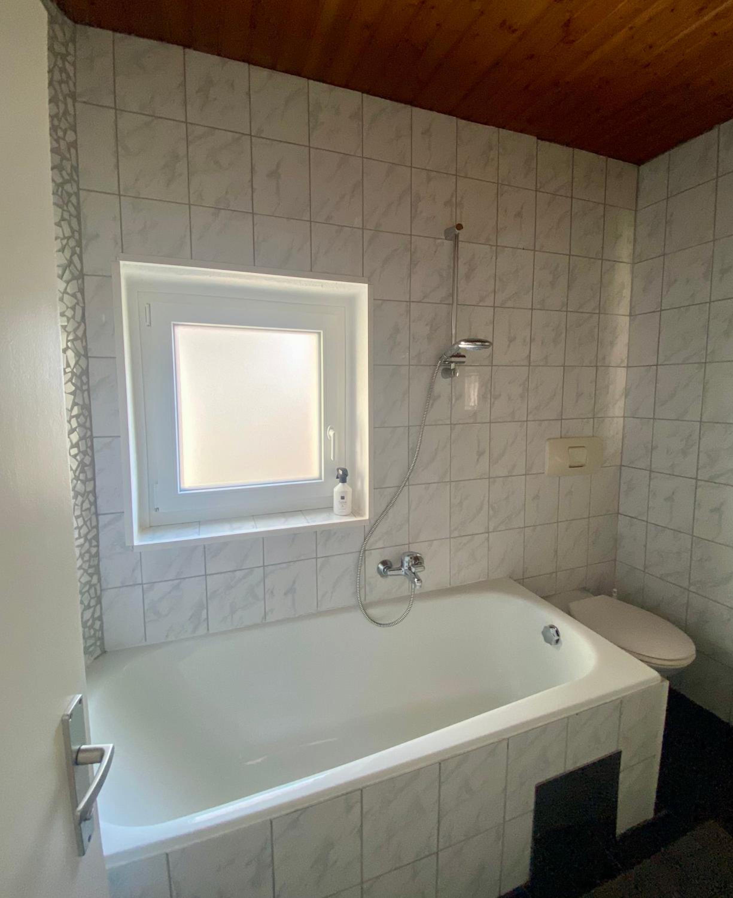 Two-Bedroom Apartment with Balcony photo 3