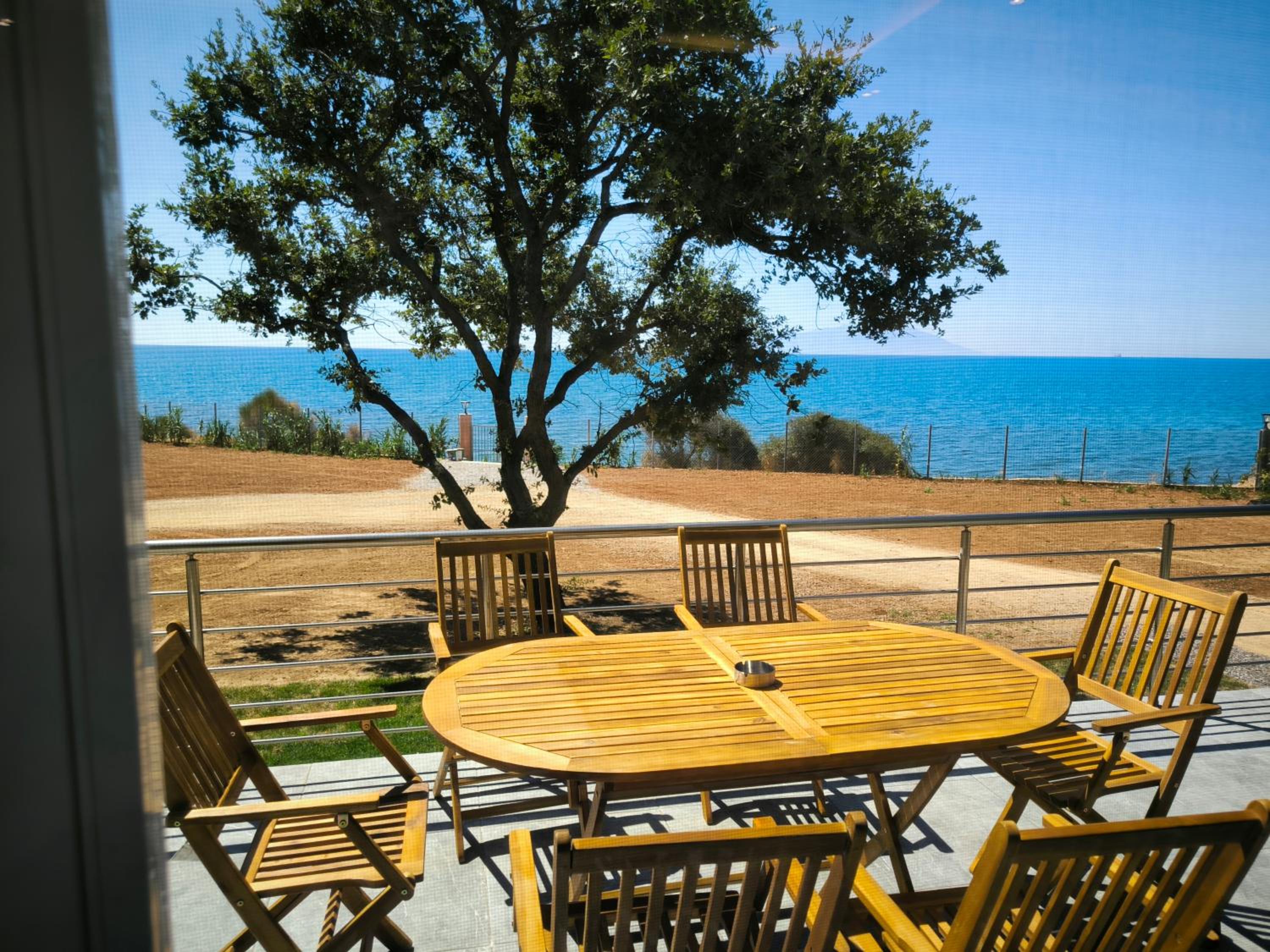 Studio Apartment with Sea View photo 2