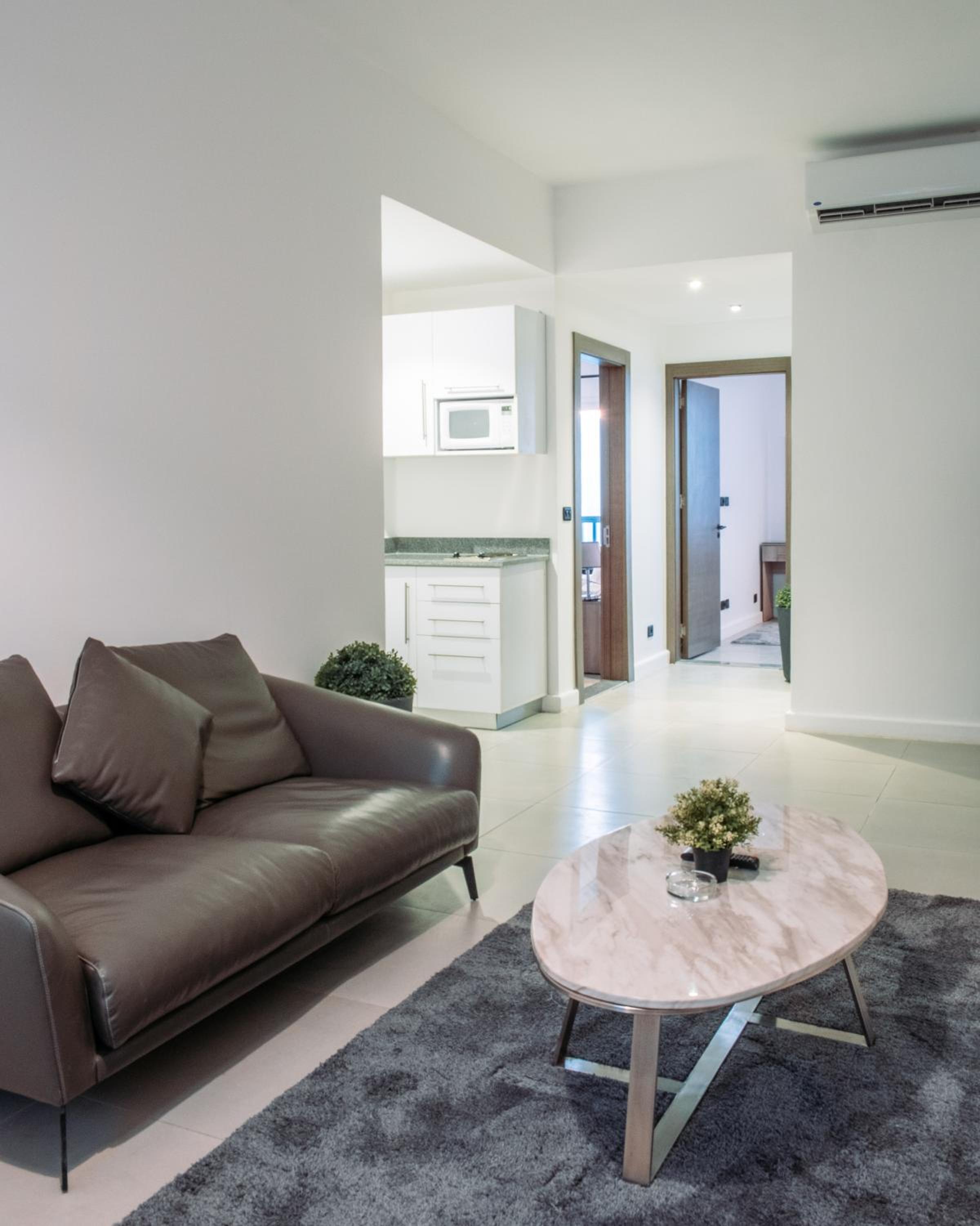 Deluxe Suite - Photo 4