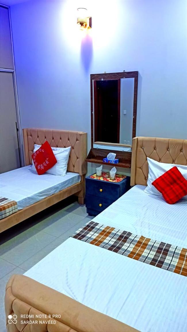 Budget Twin Room photo 2