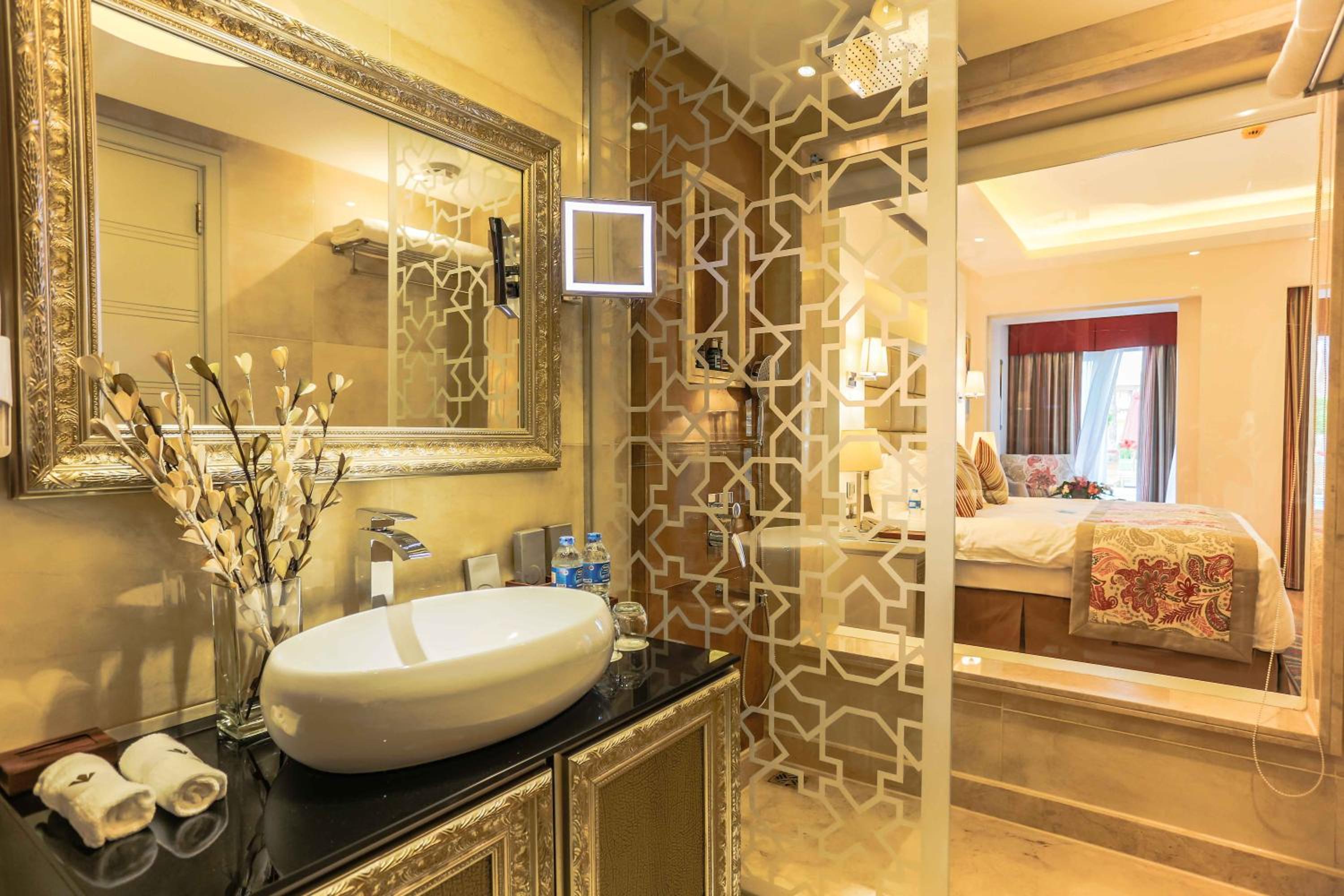 Premium Room - Photo 3