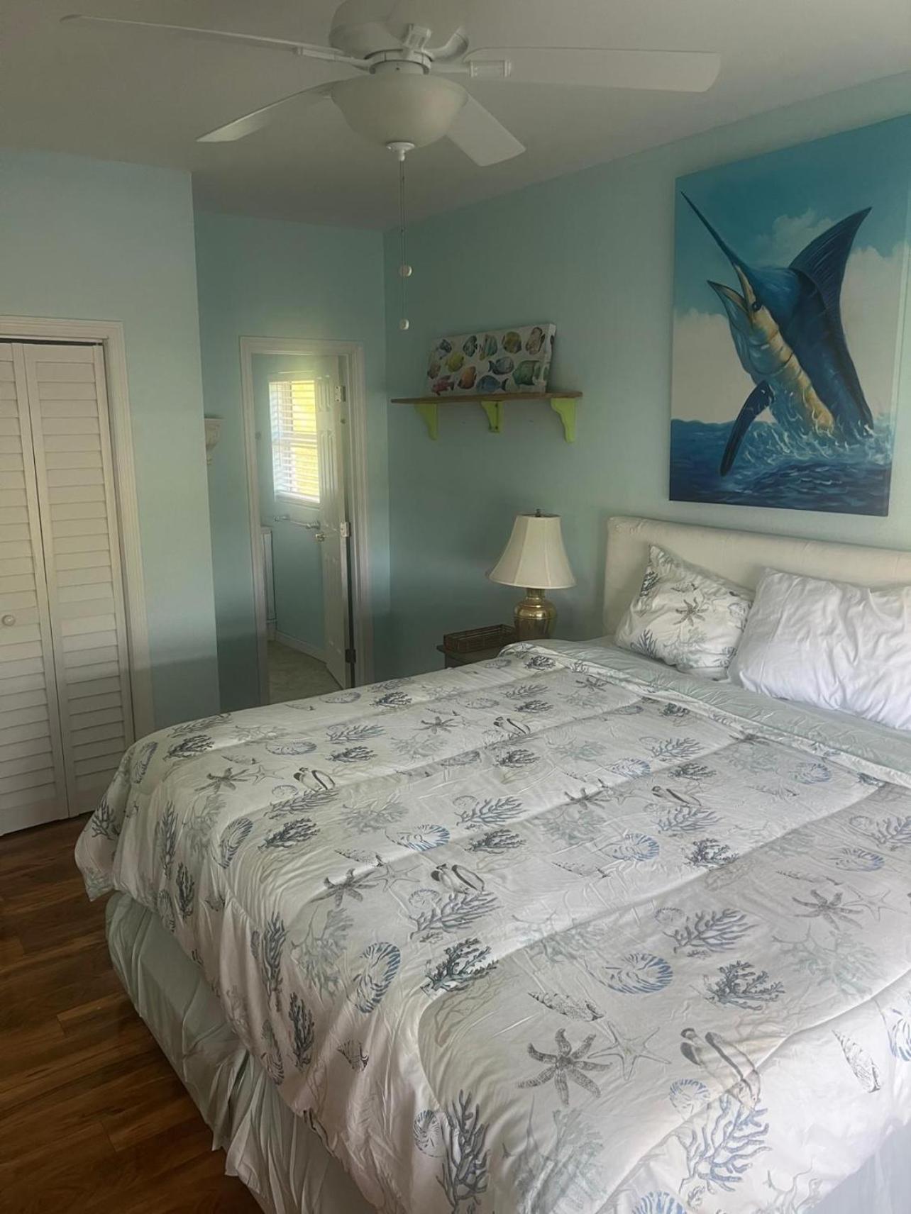 Four-Bedroom House photo 1