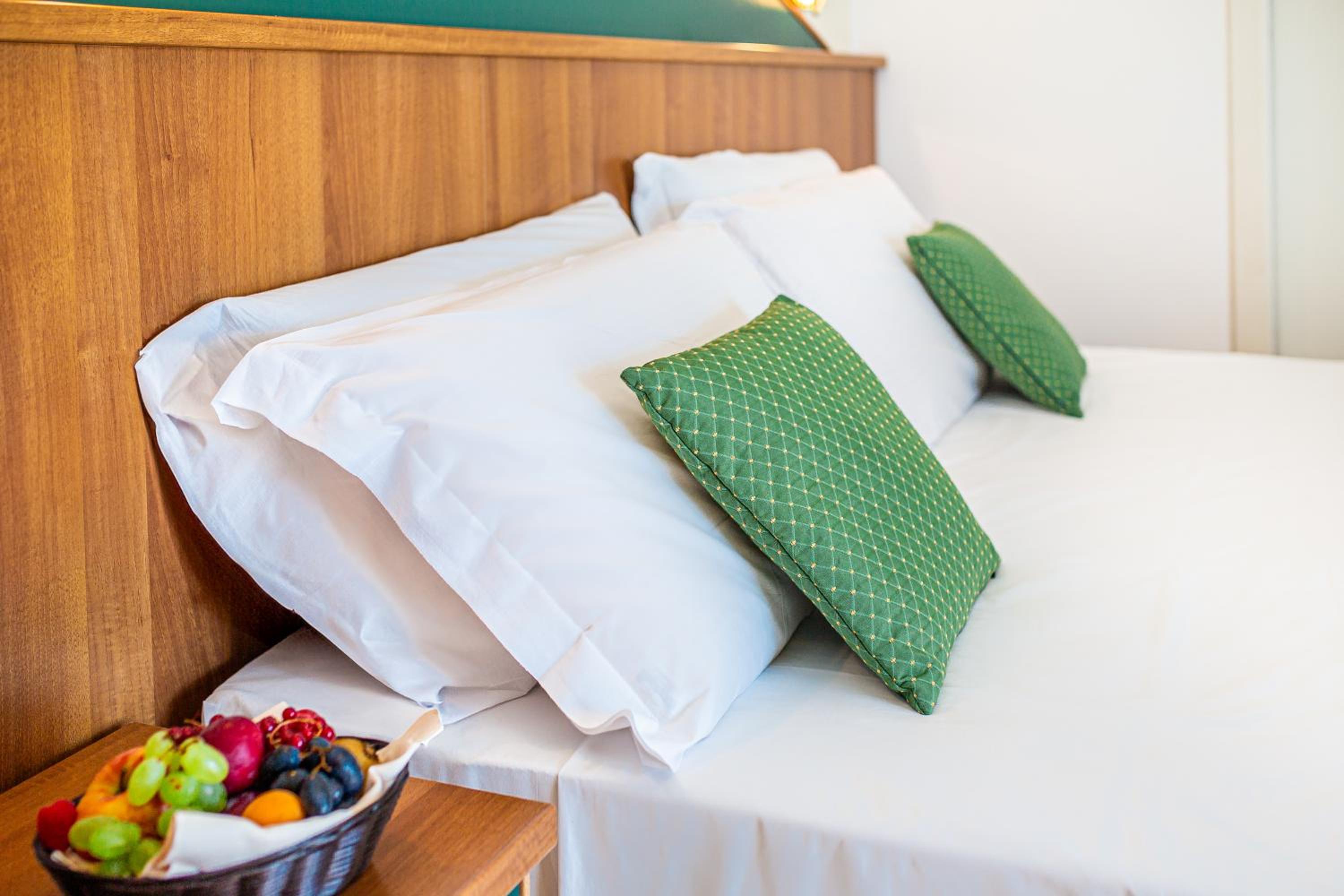 Comfort Triple Room - Photo 11